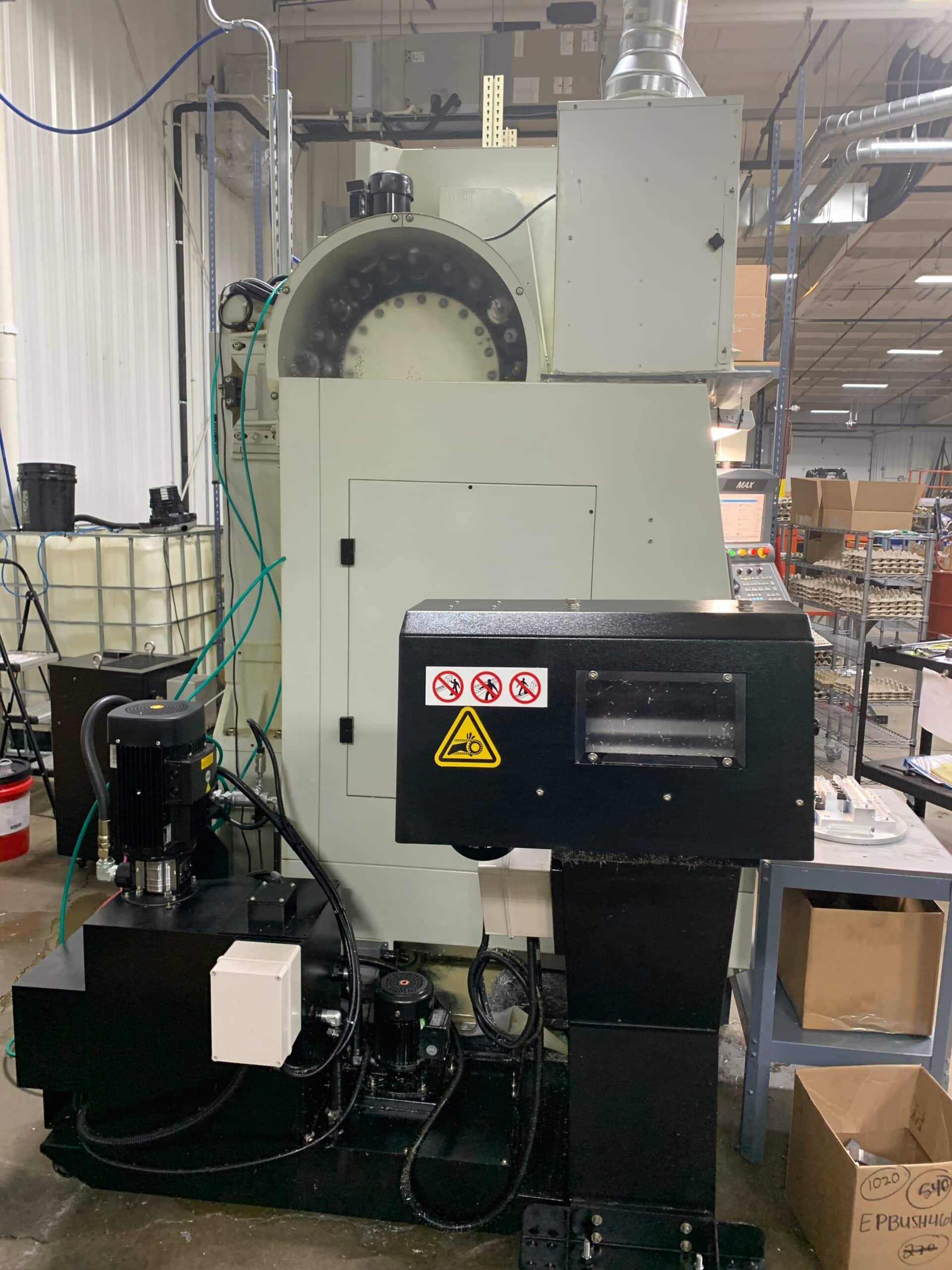 Hurco VM10U 5 Axis Machining Center, 2011 - Loaded with Options, TSC, Probe - Image 3