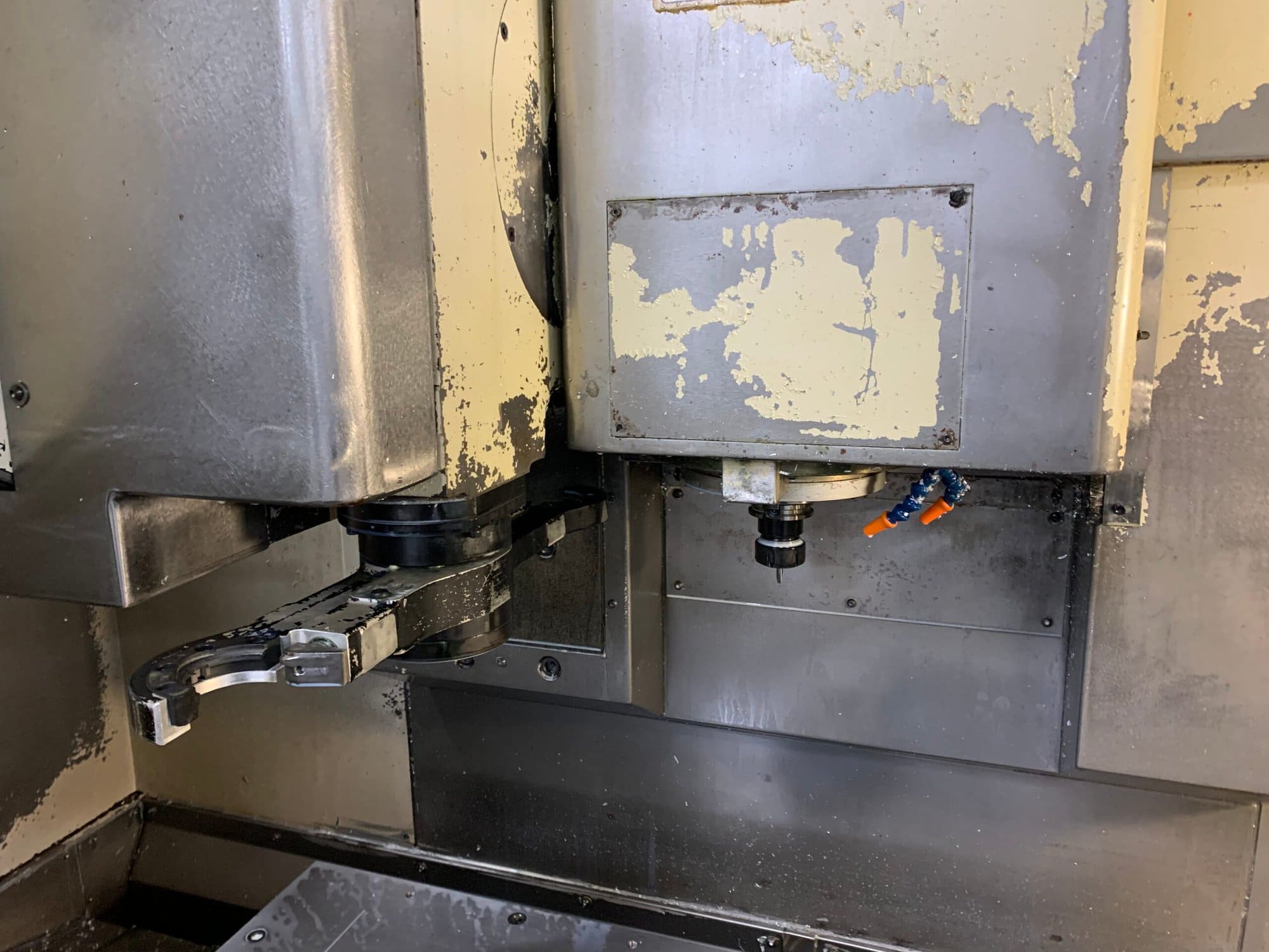 Okuma MX-45VAE Vertical Machining Center, 1999 - Chip Conveyor, OSP7000M Control (#1) - Image 3