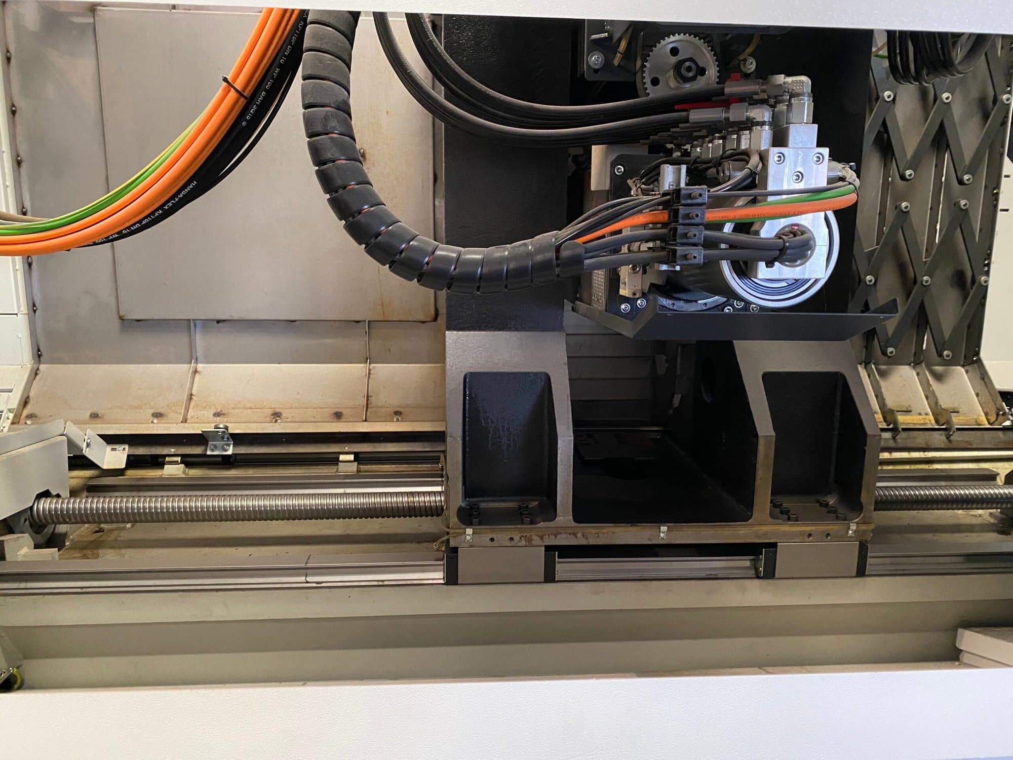Emco Hyperturn 65 Multi Axis CNC Lathe, 2017 - Parts Catcher, Bar Feeder, Probe, Tool Presetter - Image 2
