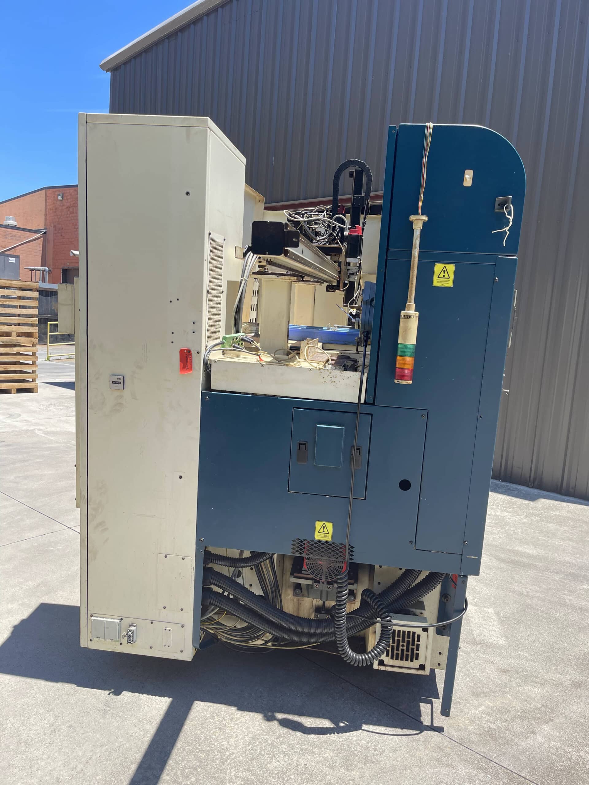 Hardinge Conquest G27 SP CNC Lathe, 2000- Autoload Robot, Pallet Table - Image 3