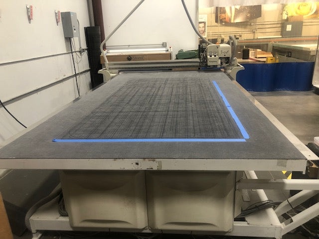 5' X 10' Esko Kongsberg iXL24 CNC Router, 2006 - Vibe Knife, Kiss Cut, Crease Tool - Image 2