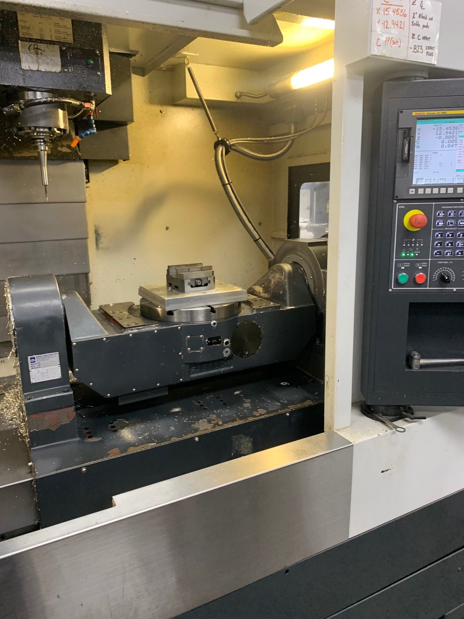 Leadwell v40iT 5 Axis VMC 2014 - Integrated Trunnion, Low Hours, Video - Image 4