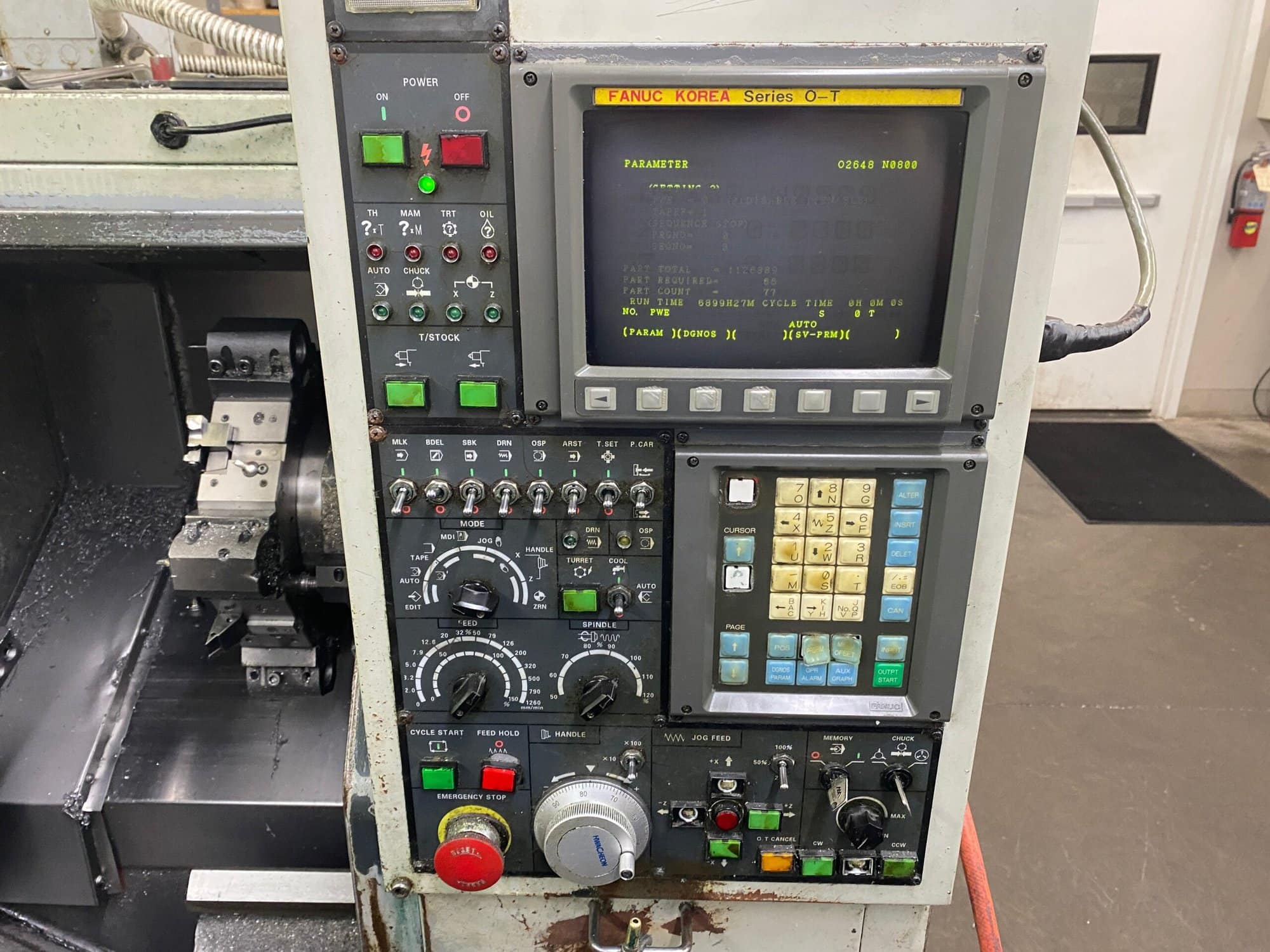 Hwacheon Hi ECO 10 CNC Lathe, 1997 - Tail Stock, Fanuc Control - Image 2