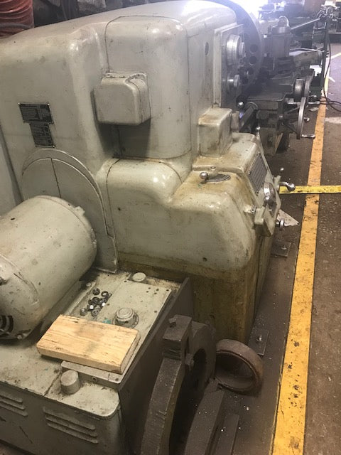 Monarch 2013-16 Manual Engine Lathe, 1959 - with Taper Attachment and Steady Rest - Video Available - Image 4