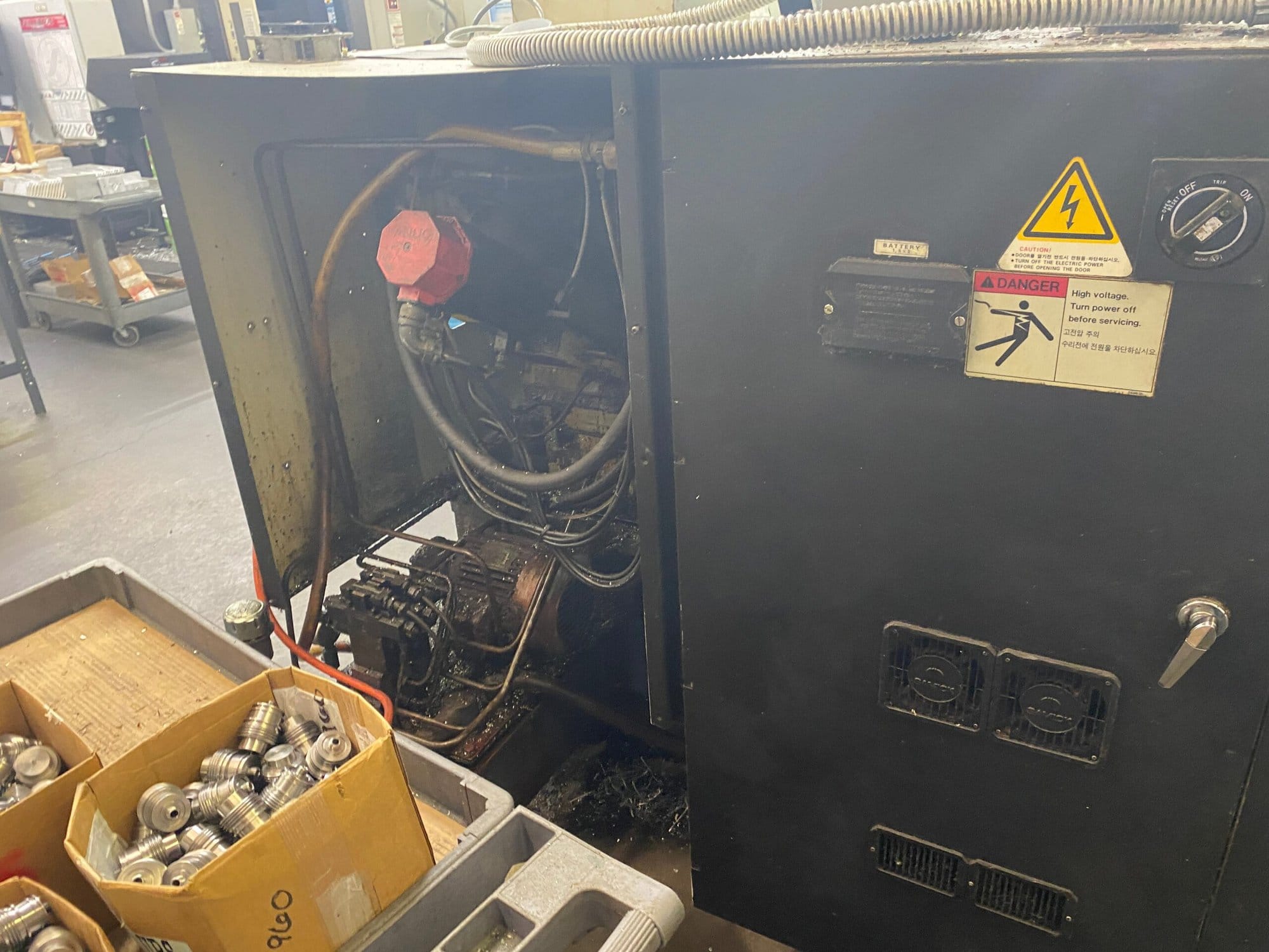 Hwacheon Hi ECO 10 CNC Lathe, 1997 - Tail Stock, Fanuc Control - Image 6