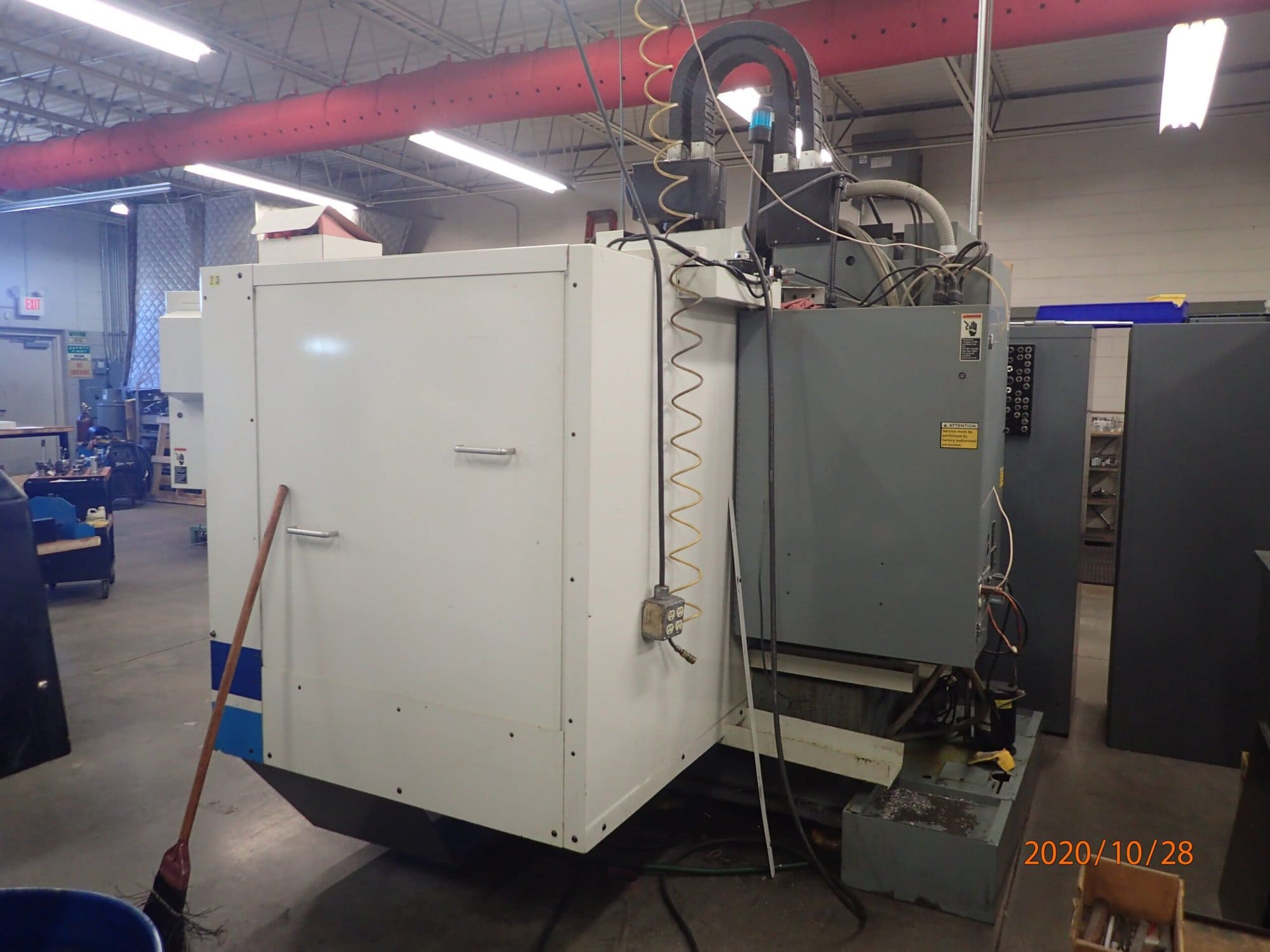 Fadal VMC 4020 AHT 1999 - Vises Included, Under Power - Image 4