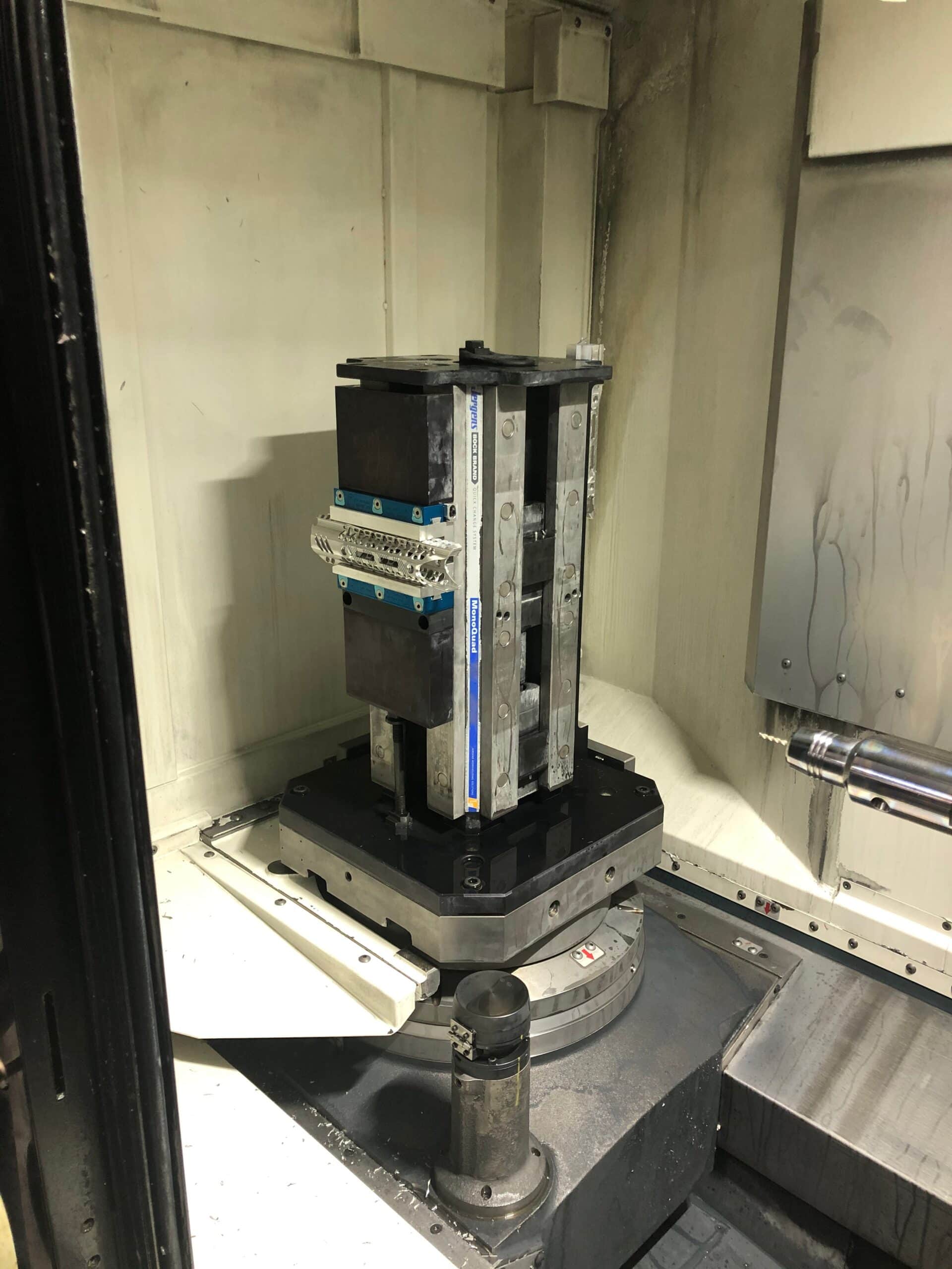 DMG Mori NHX 4000 HMC, 2016 - Full 4th, Coolant Thru Spindle, MAPPS - Image 4
