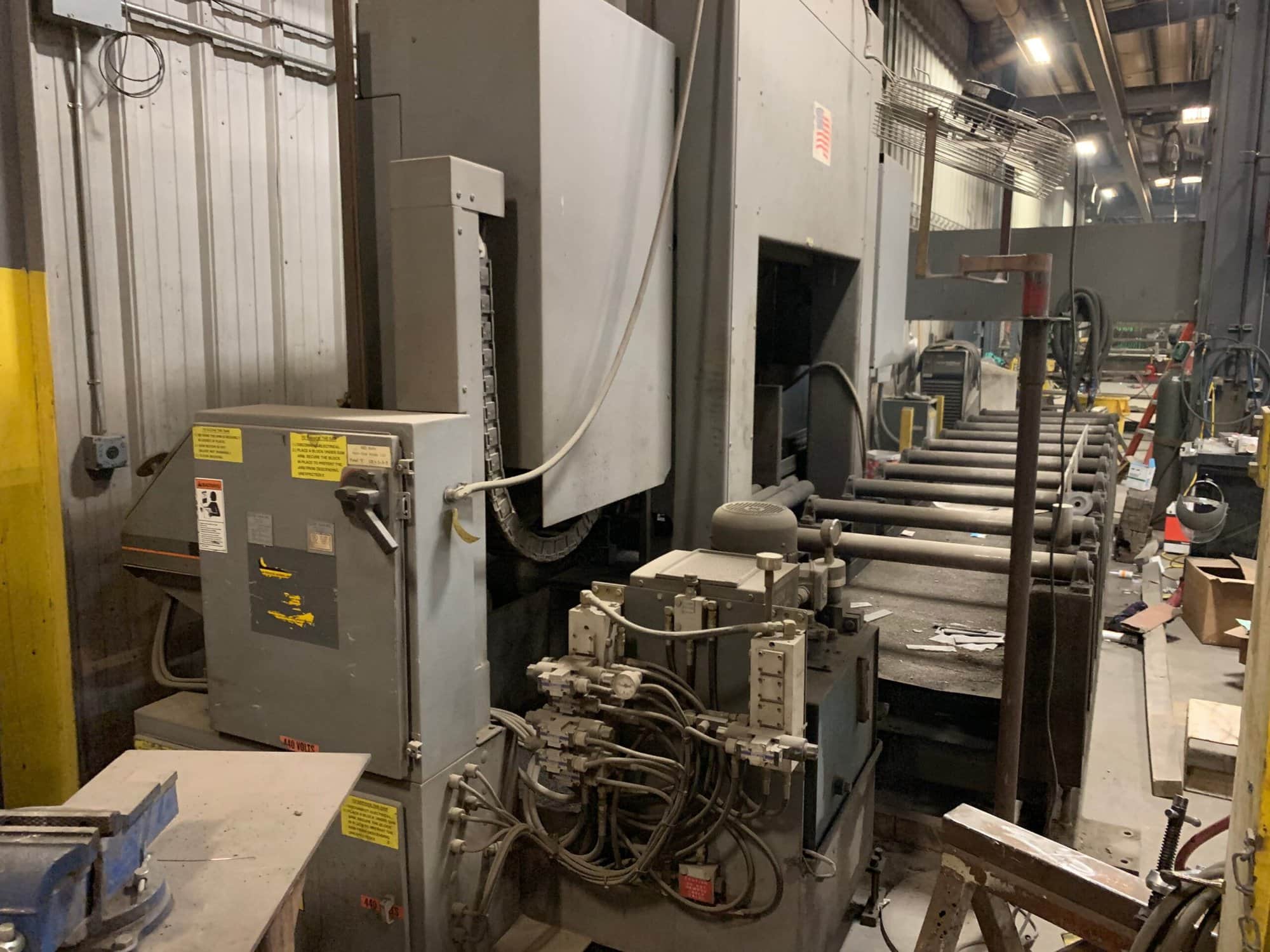 25"x 30" Hem WF160LM-DC Horizontal Band Saw - Image 3