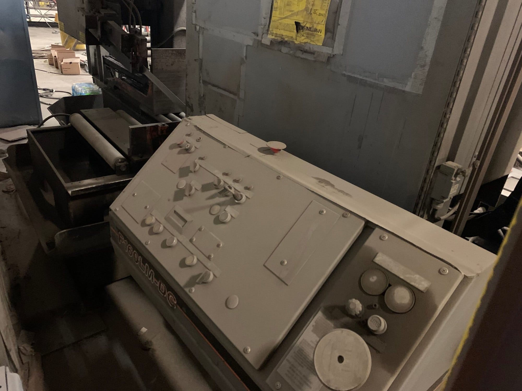 25"x 30" Hem WF160LM-DC Horizontal Band Saw - Image 4