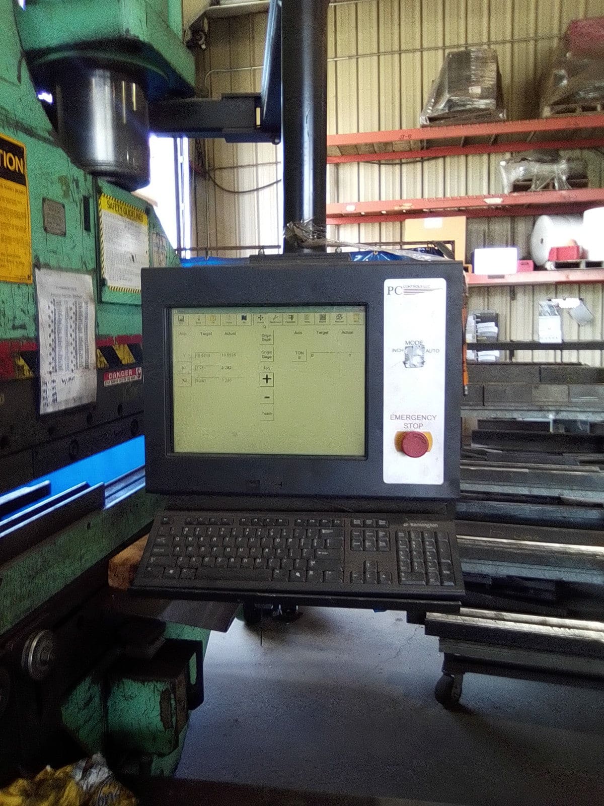 230 Ton x 18' Cincinnati CNC Press Brake - Upgraded PC Control - Image 2