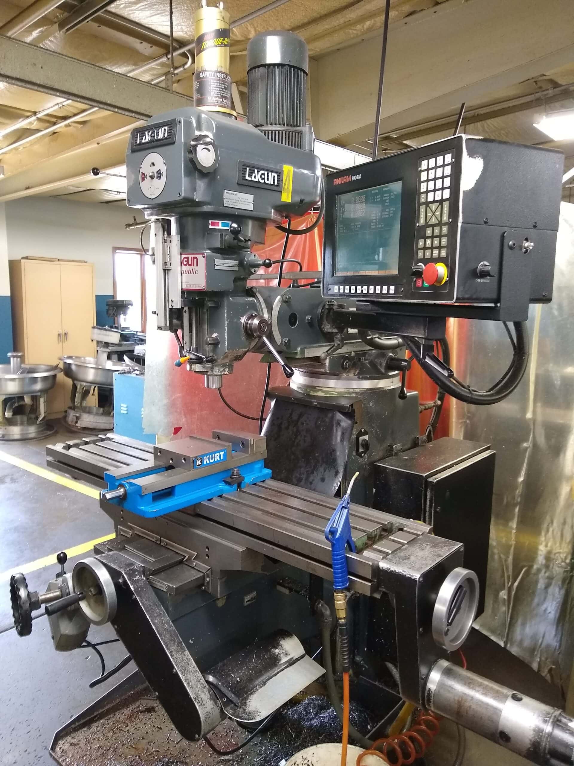 Lagun FTV-2 CNC Knee Mill, 2002 - Anilam 3000 M control - Image 2
