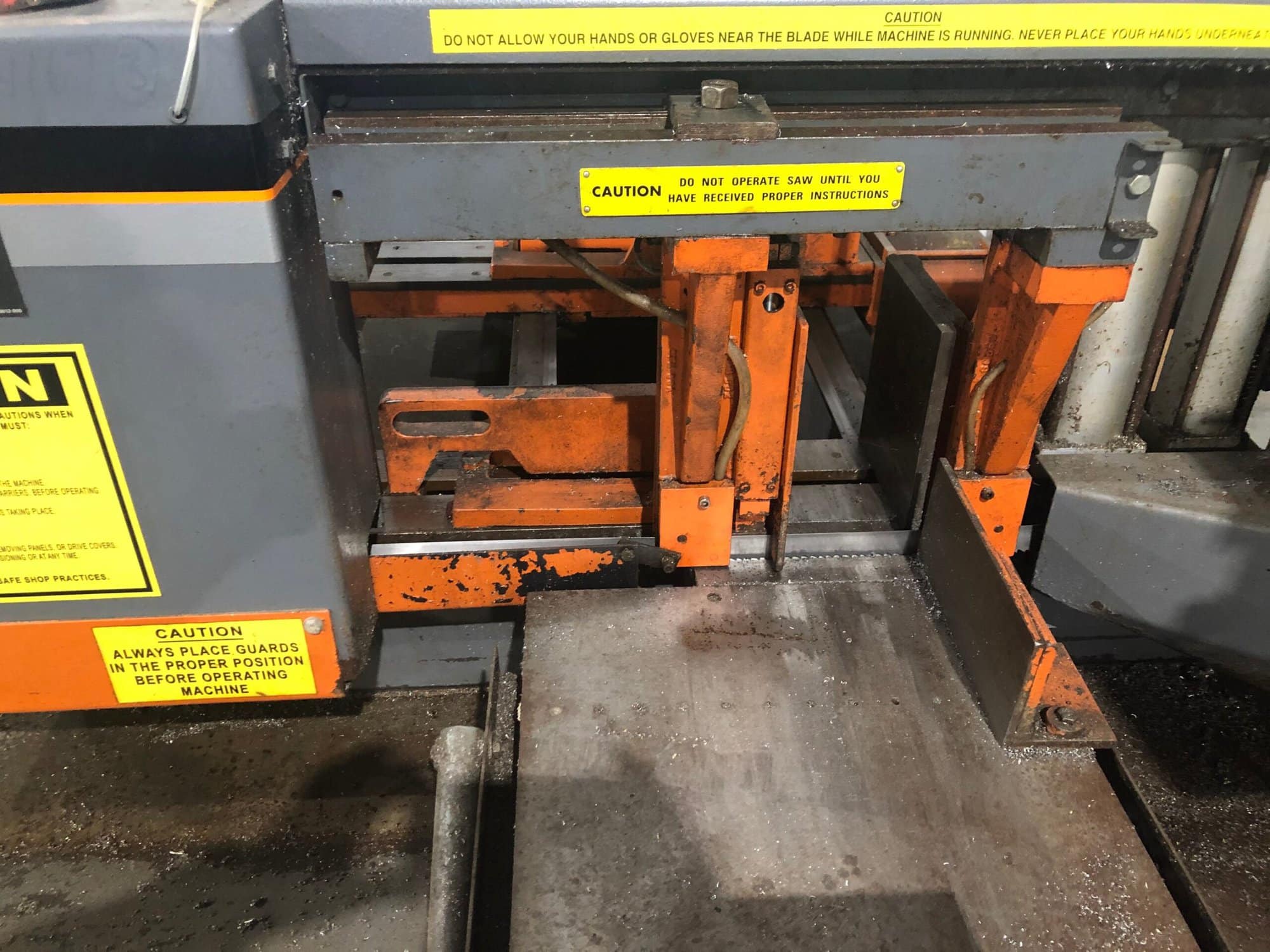 12.75" x 12.75" HEM H90A-4 Horizontal Band Saw, 2009 - Image 3