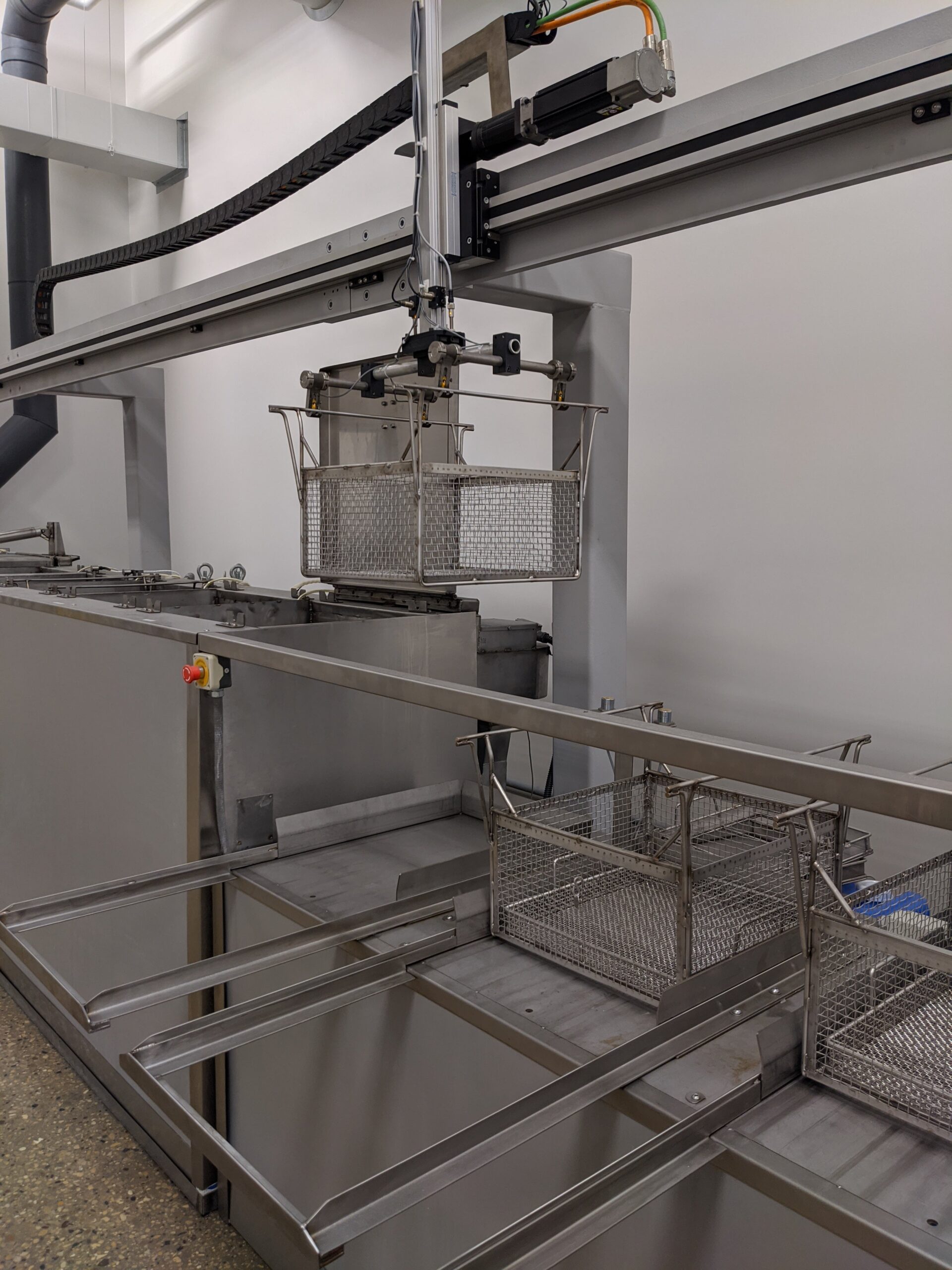 Gauthier Automated Ultrasonic Cleaner/Citric Passivation Line, 2000 - Never Used for Production - Image 3
