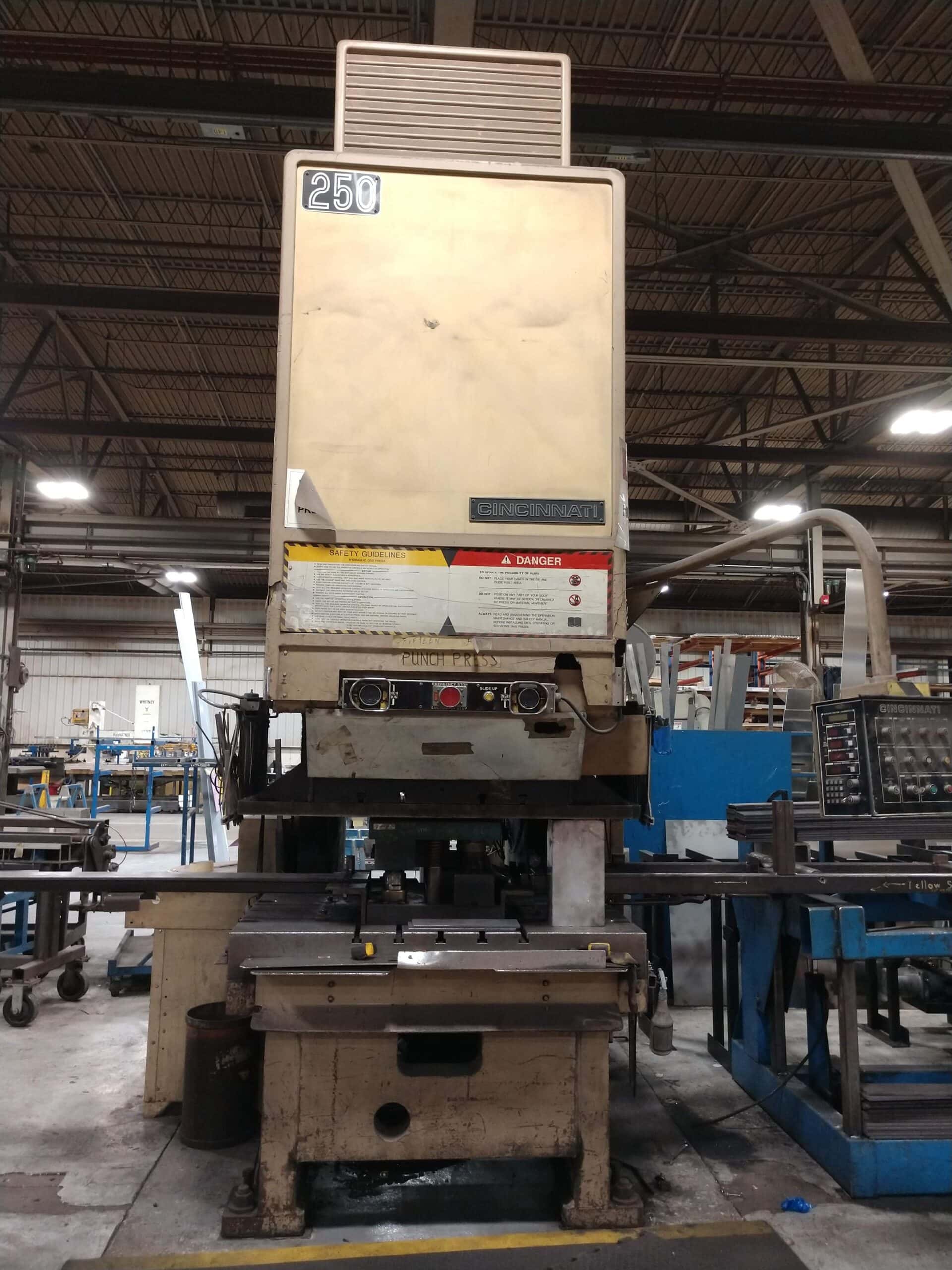 250 Ton Cincinnati OBS Hydraulic Punch Press, 1997