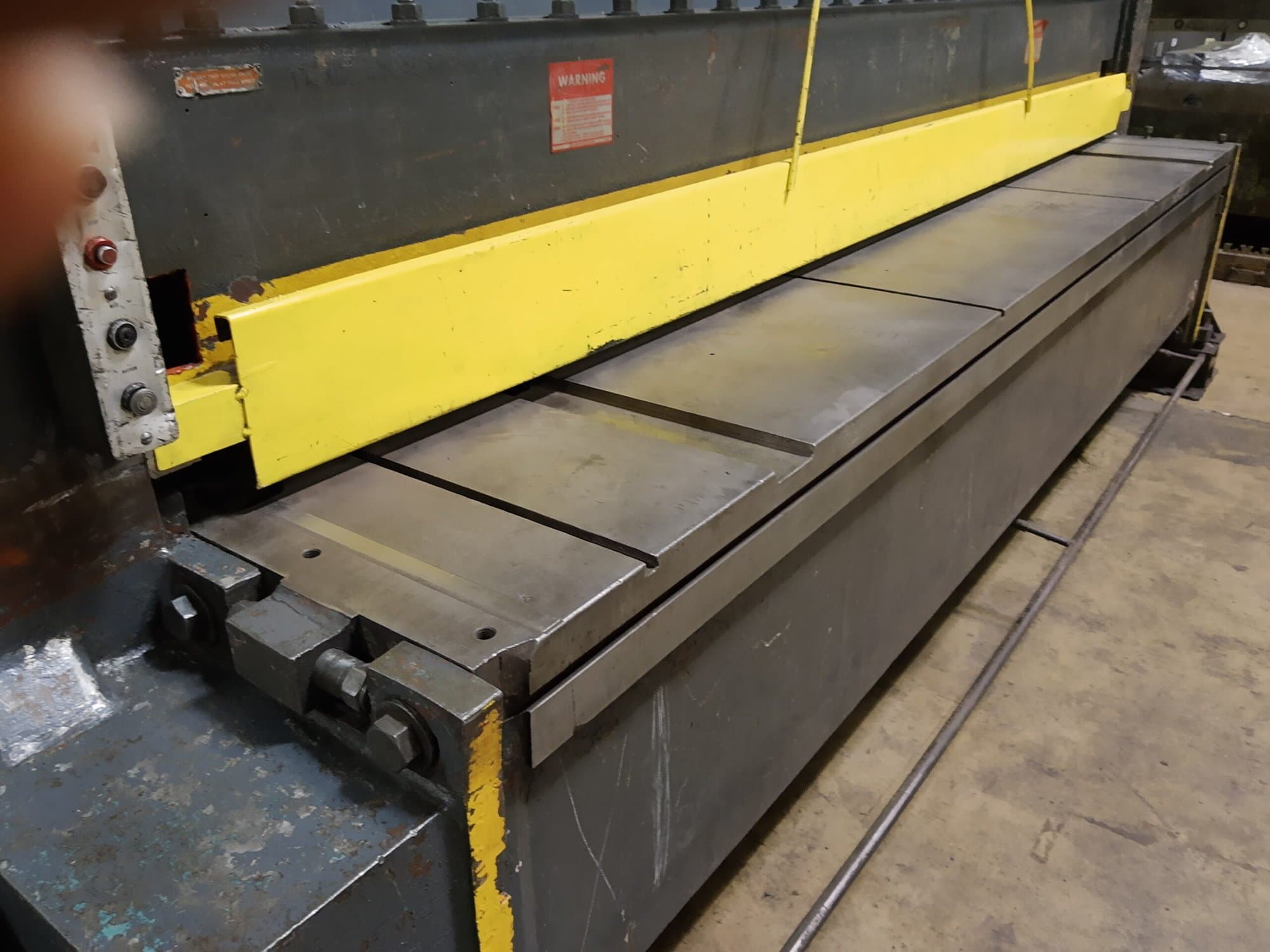 1/4" x 12' Niagara Guillotine Style Shear, Manual Backgauge, Single Phase - Image 5