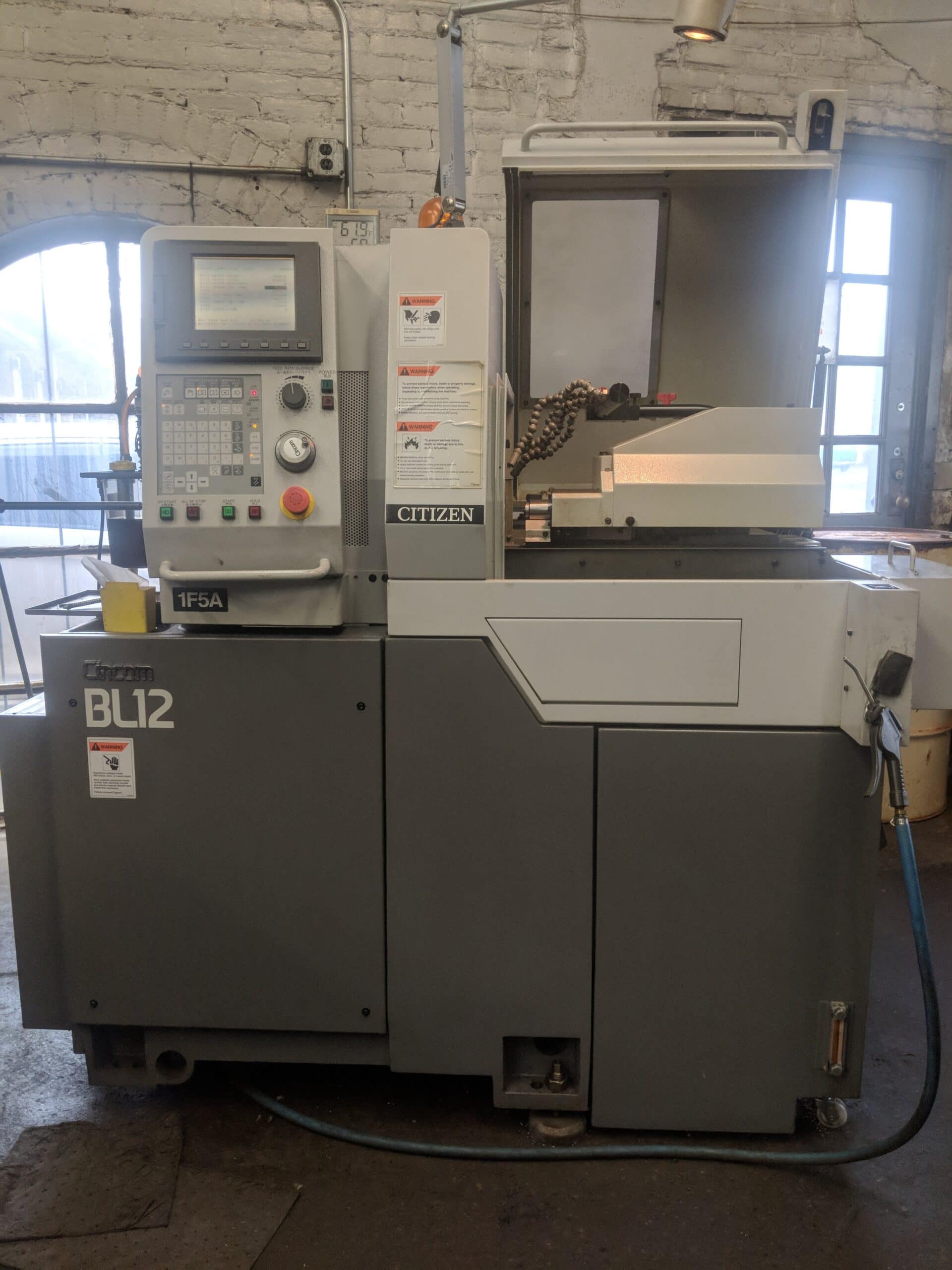 Citizen BL12VA CNC Swiss Lathe, 2012 - Bar Loader, Work Piece Catcher, Fanuc Control