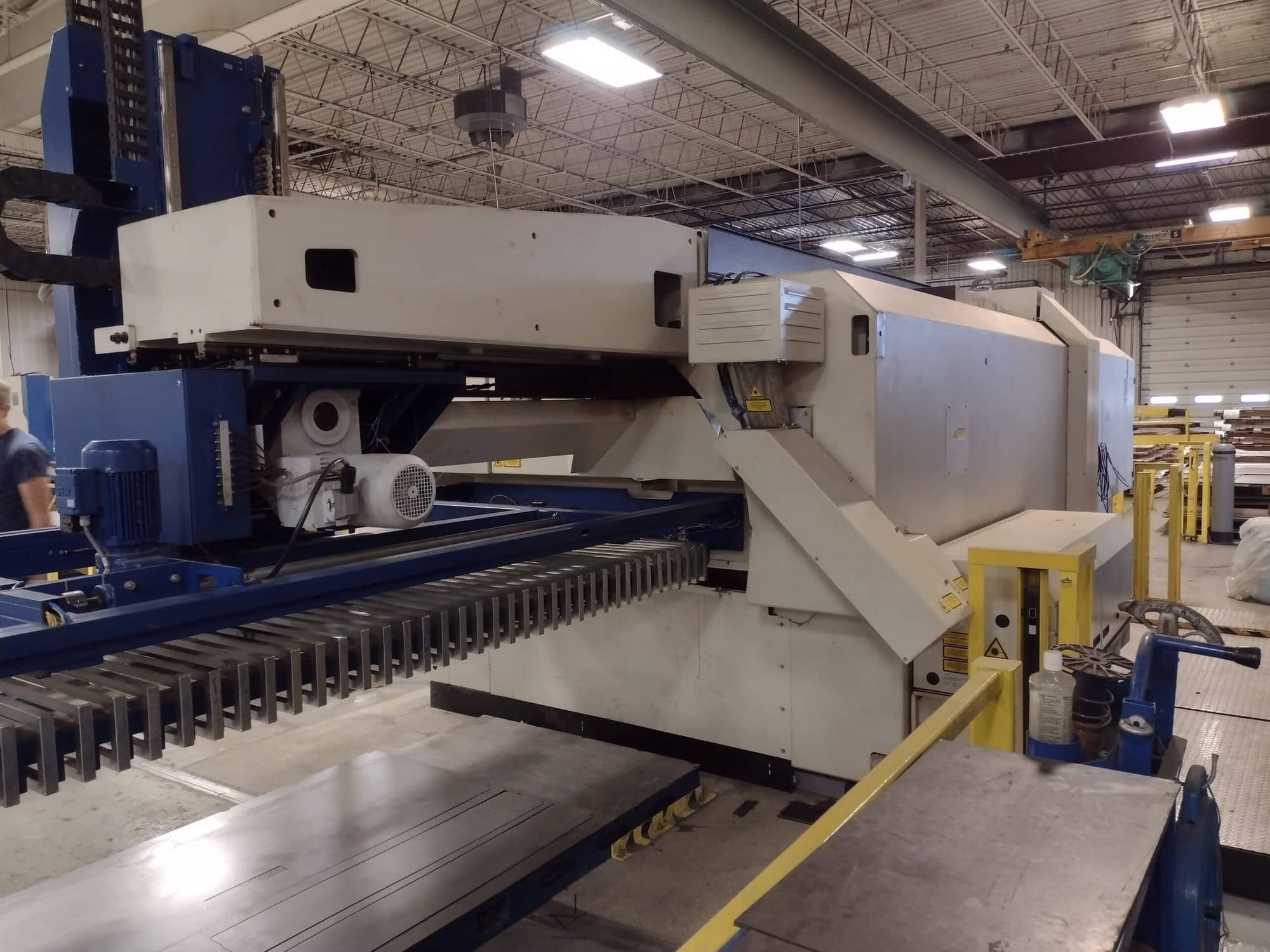 2000 Watt Trumpf Trumatic L2510 Laser, 2004 - W/Load-Unload System - Image 8