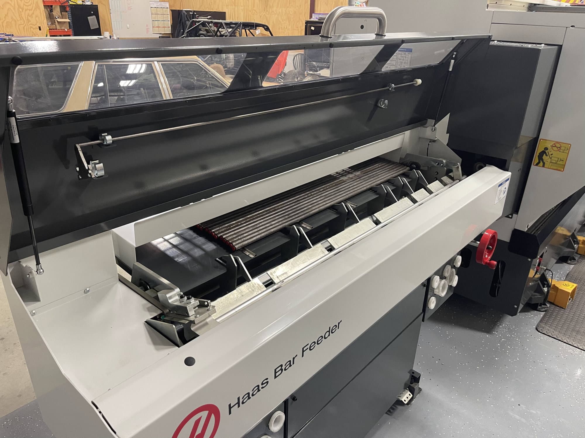 Haas ST-30Y CNC Lathe, 2020 - Low Hours, Bar Feeder, 6K Live Tooling Upgrade, 300 PSI Hi Pressure Coolant - Image 5