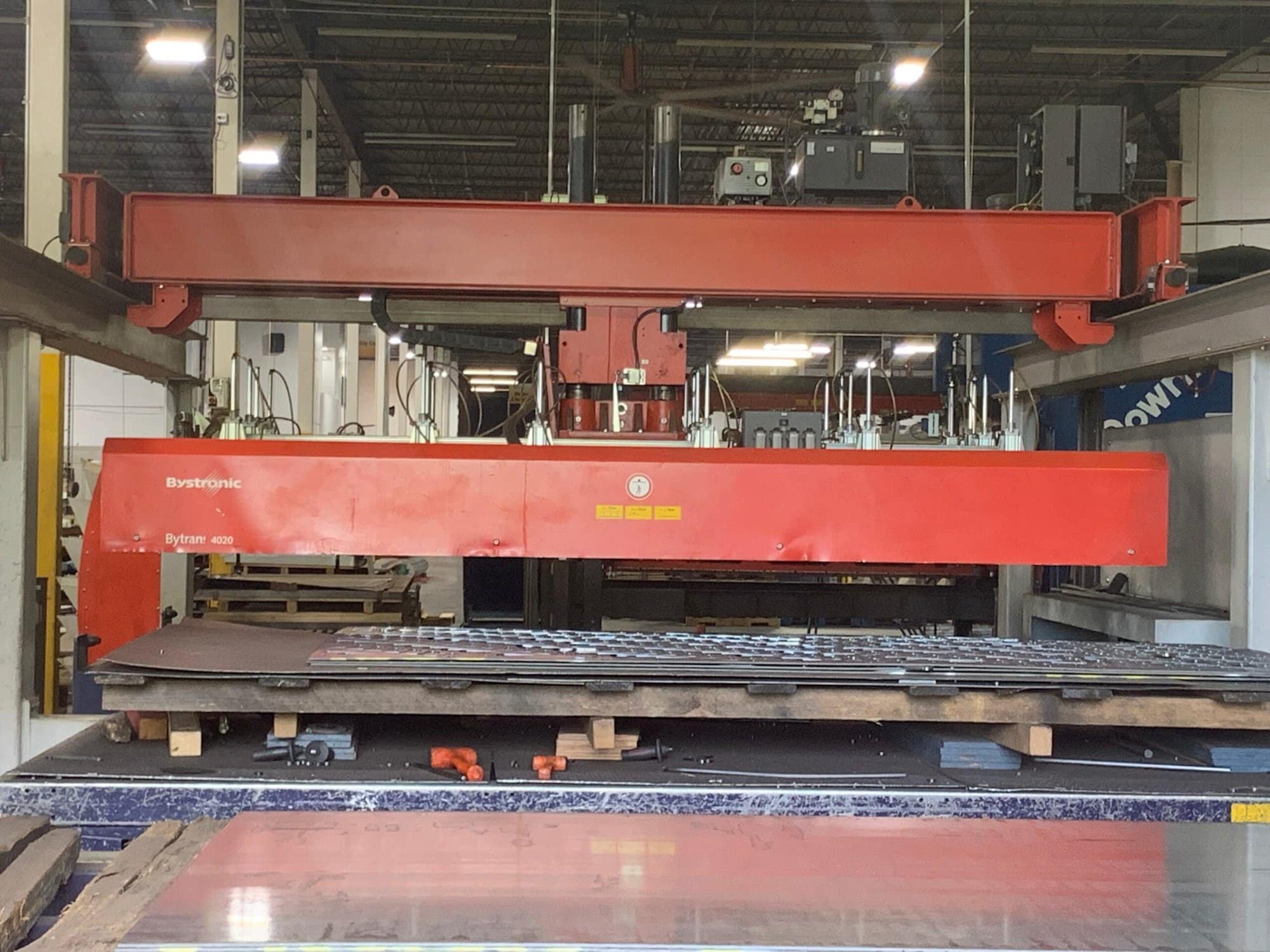 6000 Watt Bystronic Bystar 4020 CO2 Laser, 2011- 6.5’ x 13’ Table with Rotary Axis and Bytrans Load/Unload - Image 8