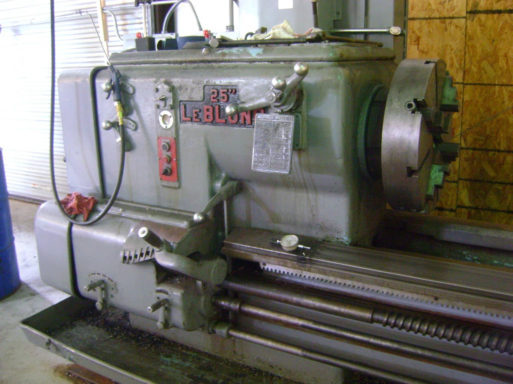 Leblond 25 NI 31" x 144" Engine Lathe, 1953 - (2) Steady Rests, (2) Chucks, - Image 2