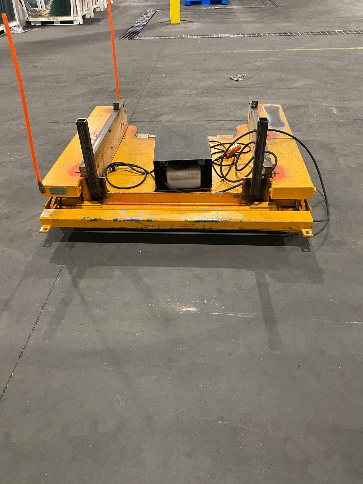 Econo Lift DO-SL30-40 Lift Tables, 2021 - Image 2