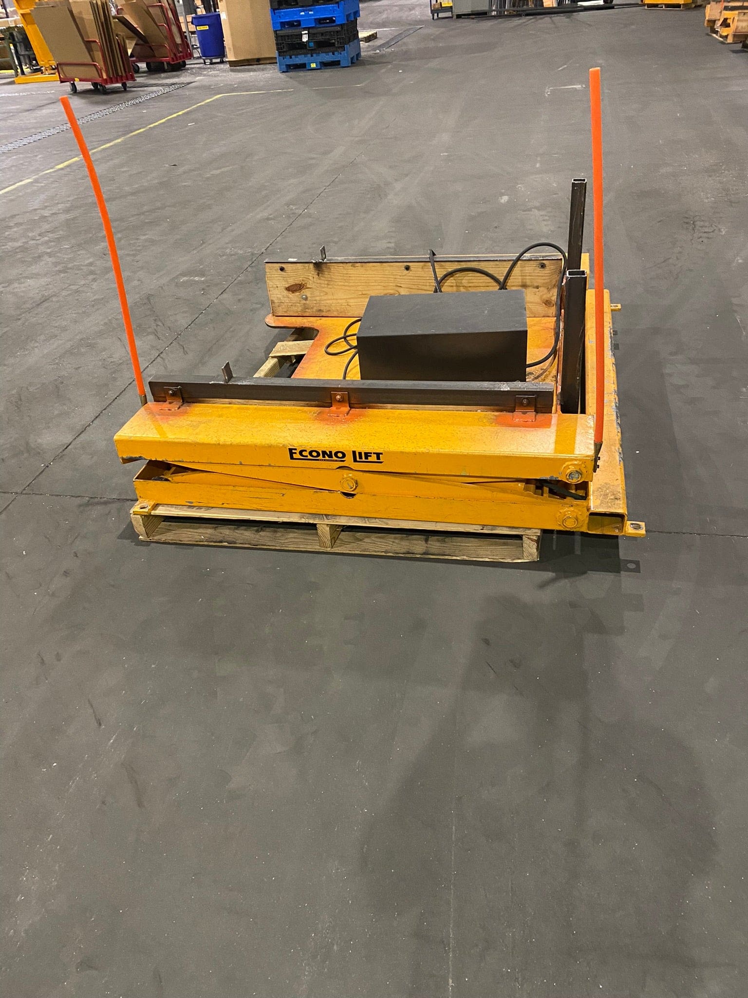 Econo Lift DO-SL30-40 Lift Tables, 2021 - Image 4