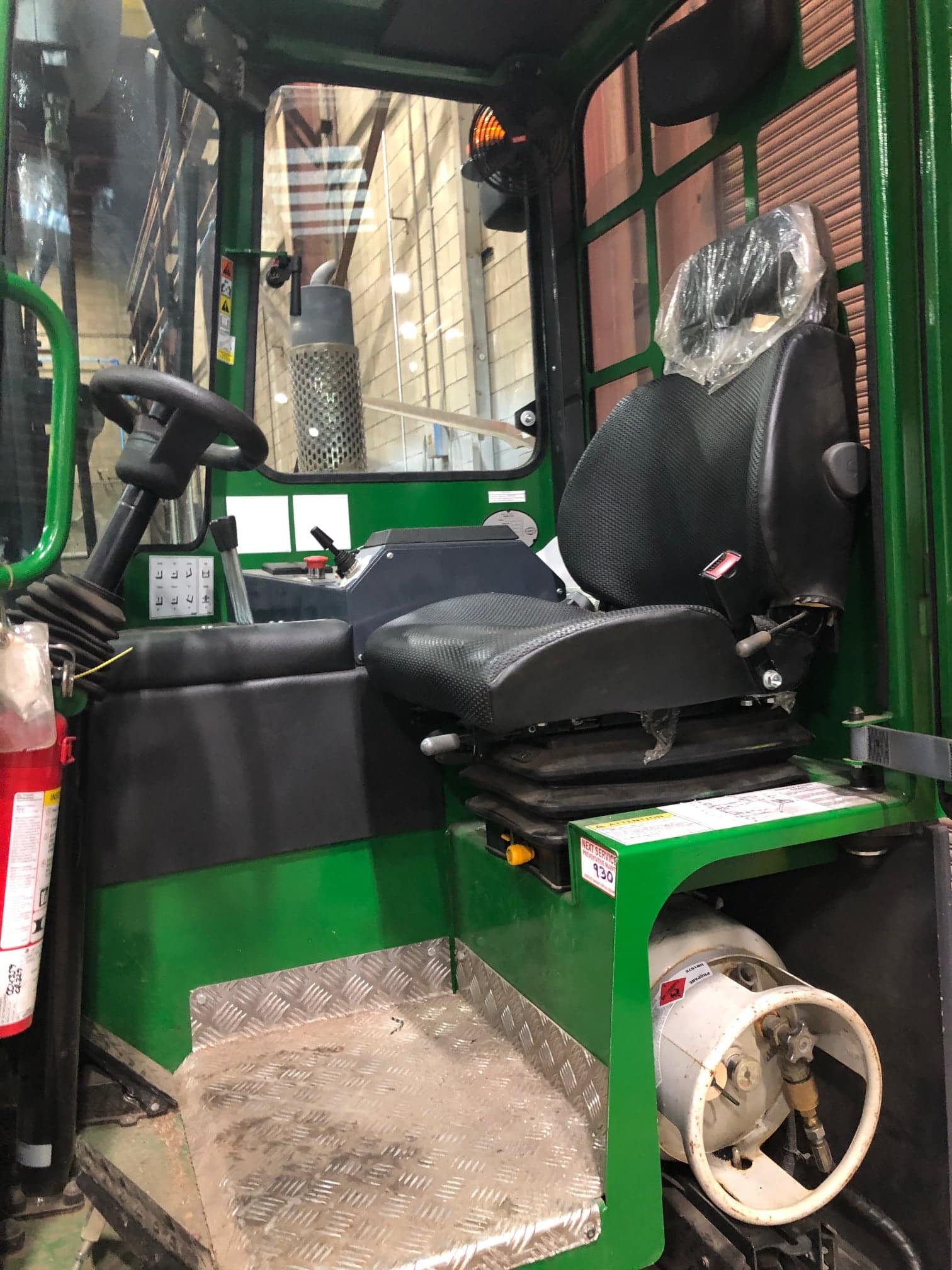 Combilift C10000 XL Forklift, 2018 - Delivered in 2019, Low Hours Propane - Image 4