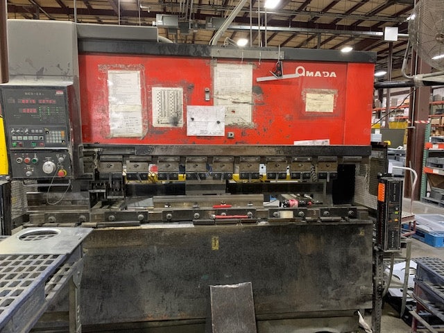88 Ton x 8' Amada FBD8025 CNC Press Brake, 1992 - 3 Axis, Tooling Included