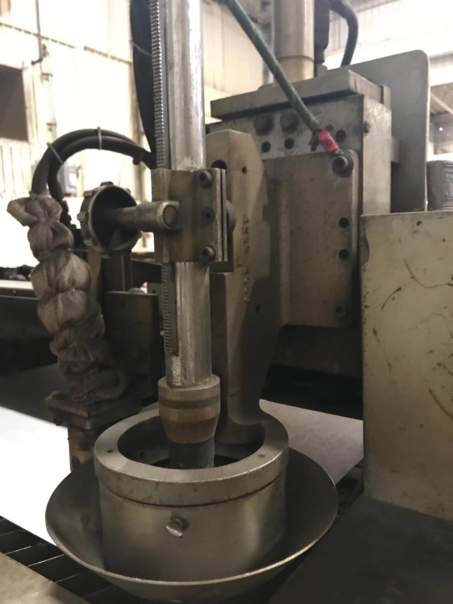 MG Industries SE1006 6’ x 14’ Plasma Cutting Table, 1994, CNC, Thermal Dynamics Plasma Source, Burny 2.5 CNC Control - Image 7