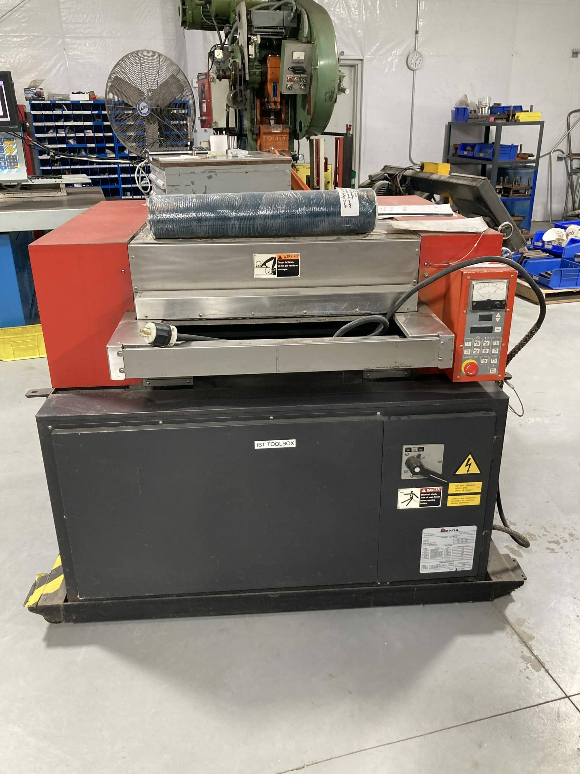 Amada IBT610 Belt Sander, 1998 - 24" x 48", New Belt
