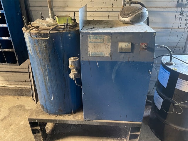 Lissmac SBM-M 1500 B2 Deburring Machine, 2011 - w/ Wet Paint System