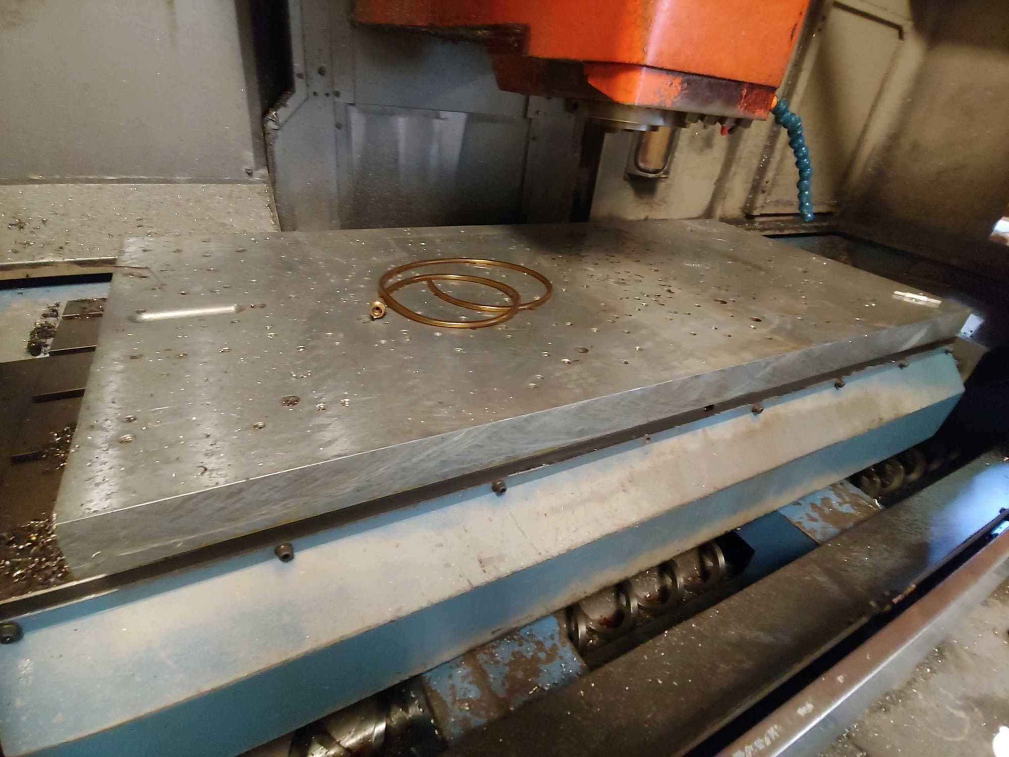 Mazak Mazatech V-655B VMC, 1992 - CAT 50, Mazatrol M-32 Control, Chip Auger - Image 7