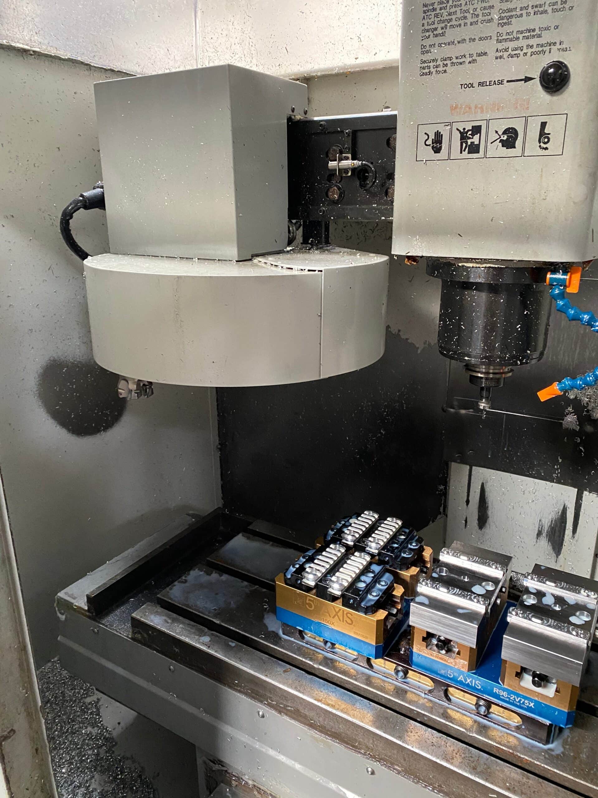 Haas Super Mini Mill VMC, 2004 - Chip Auger, 10,000 RPM - Image 4