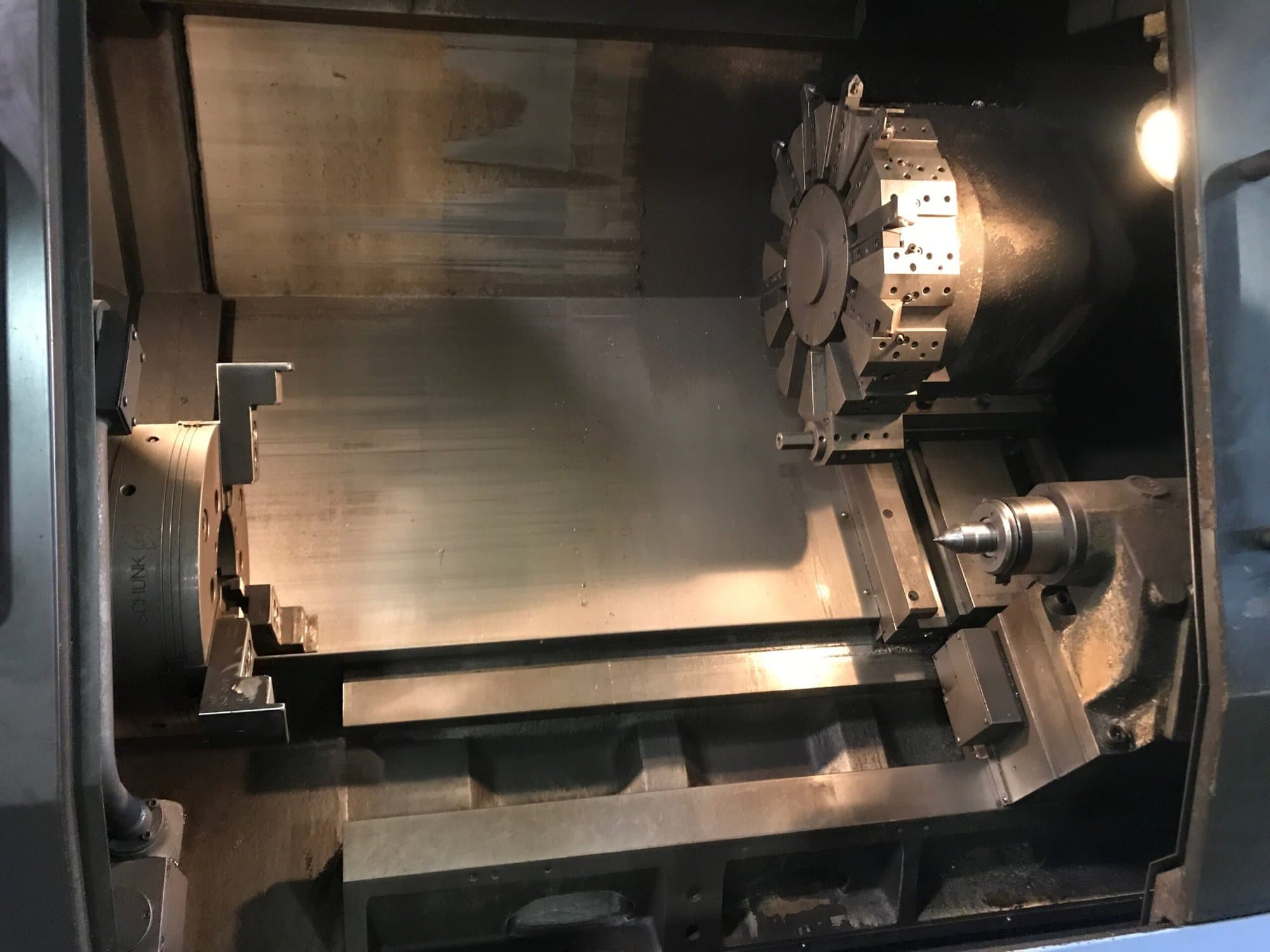 Doosan Puma 400C CNC Lathe, 2009 - Tailstock, Chip Conveyor, 15.75" Chuck - Image 6