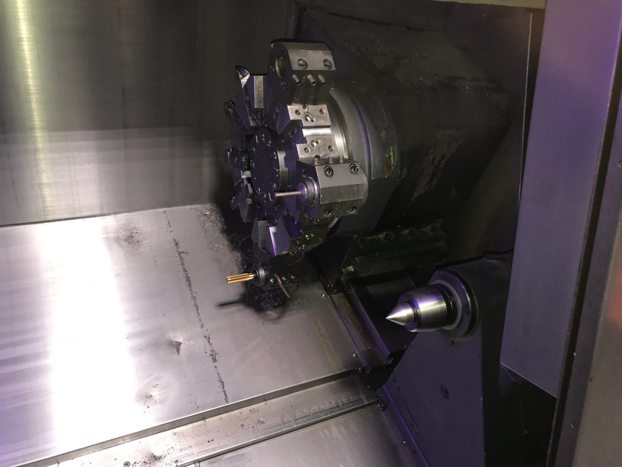 Doosan Puma 2600 CNC Lathe, 2013 - Tailstock, Chip Conveyor, Tool Setter - Image 7
