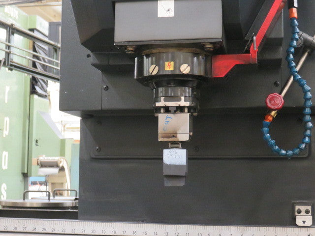 Makino EDNC85W Sinker EDM, 2014 - Under Power for Inspection - Image 2