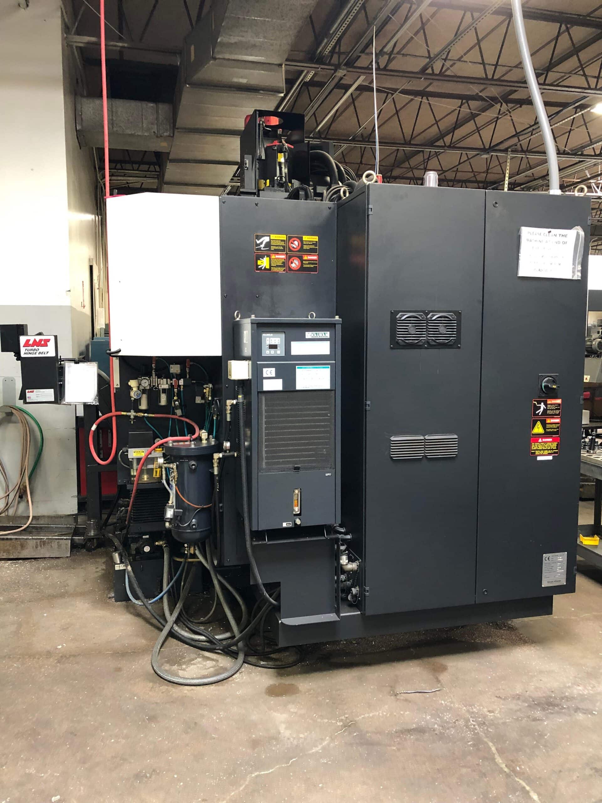 Doosan VC 400 Dual Pallet VMC, 2010 - Through Spindle Coolant - Image 6