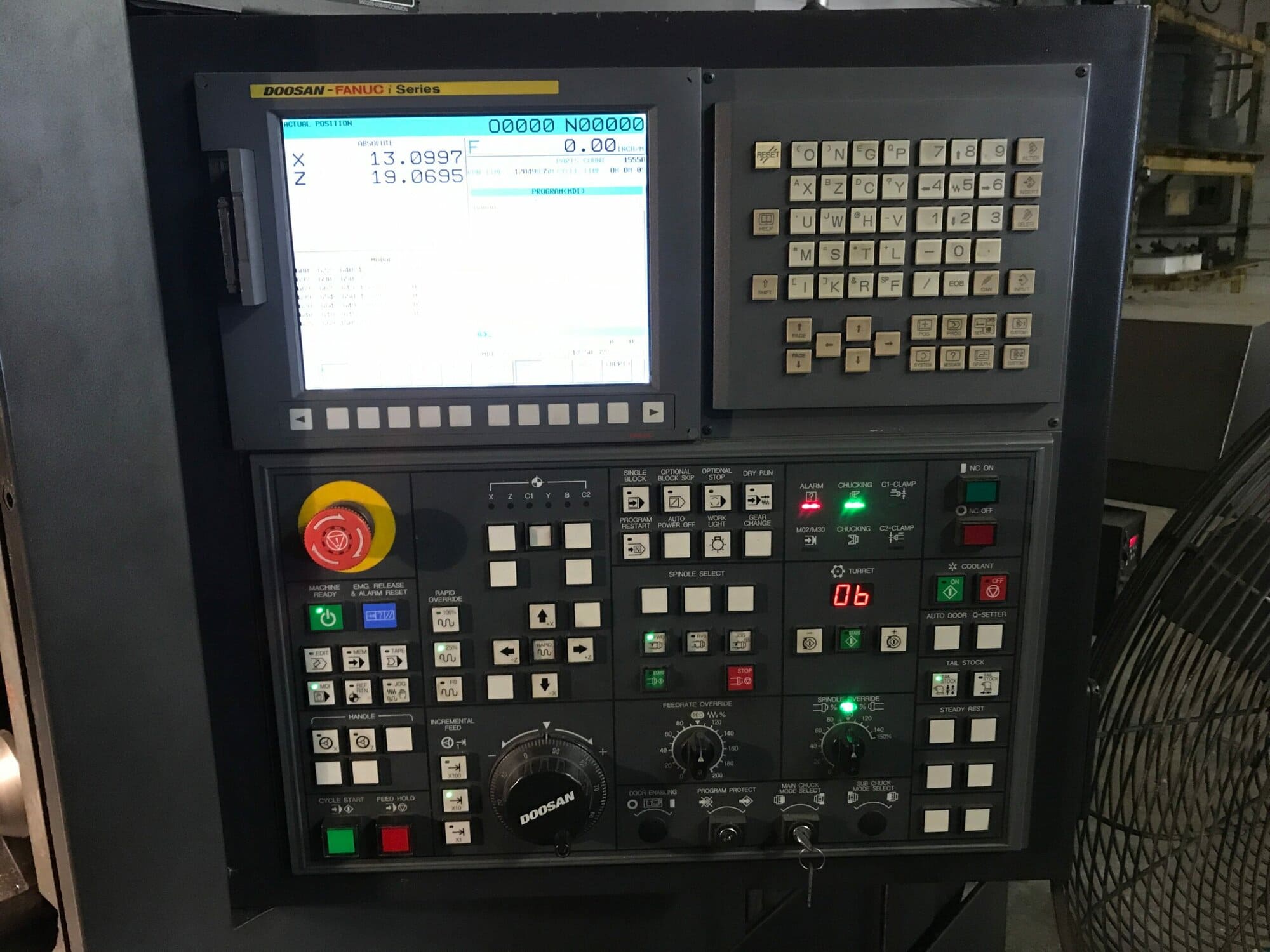 Doosan Puma 2600 CNC Lathe, 2011 - Tailstock, 12" Chuck - Image 12