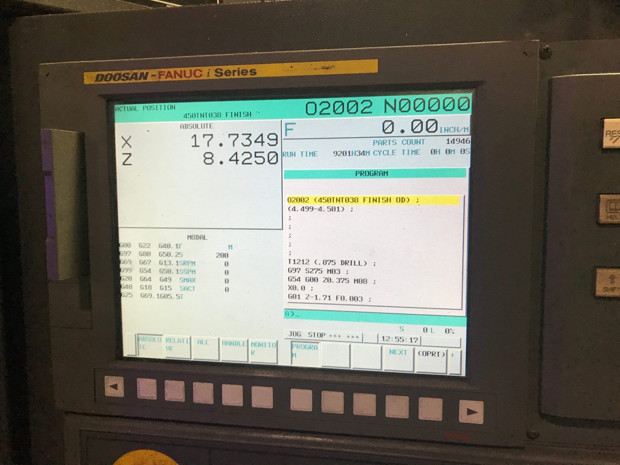 Doosan Puma 2600 CNC Lathe, 2013 - Chip Conveyor, Tool Setter - Image 6