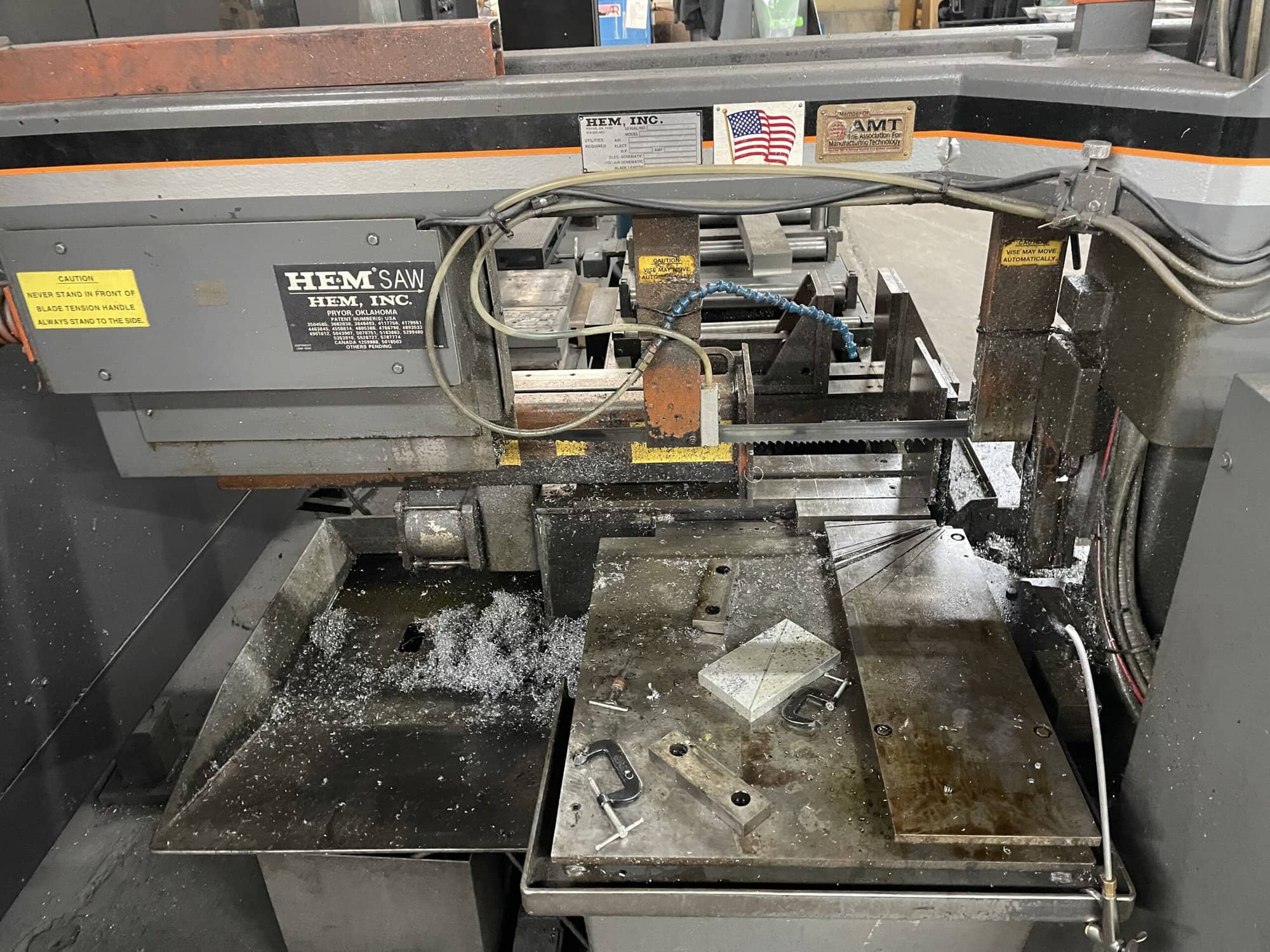 14" X 20" Hem Twister Auto Horizontal Mitering Band Saw - Auto Infeed Table - Image 5