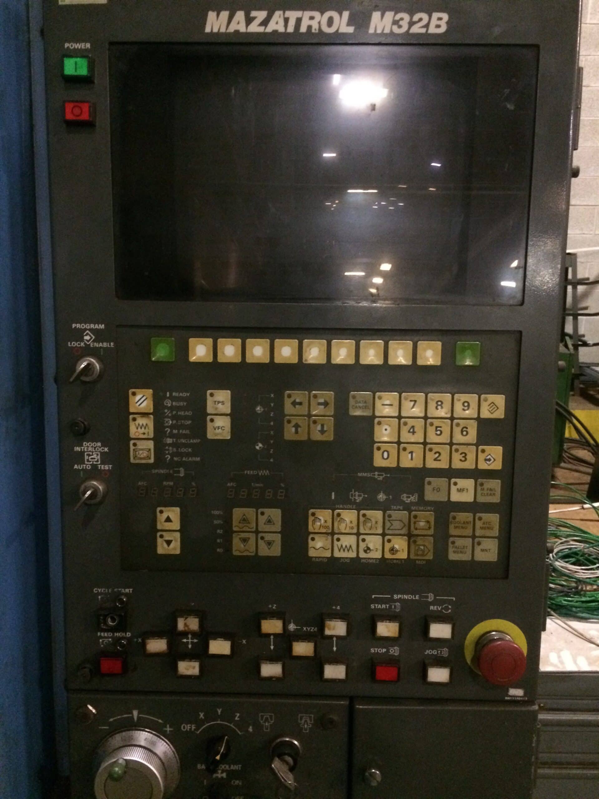 Mazak AJV-18N VMC, 1990 - Tooling included! - Image 3