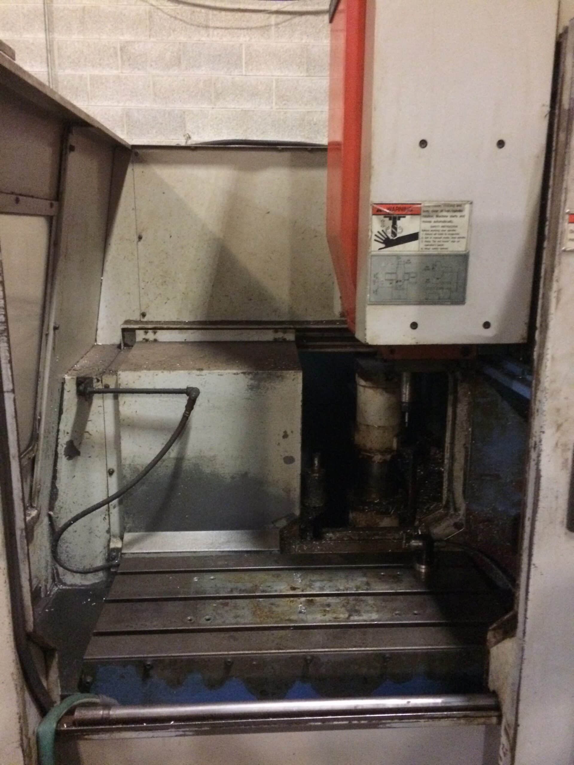 Mazak AJV-18N VMC, 1990 - Tooling included! - Image 2