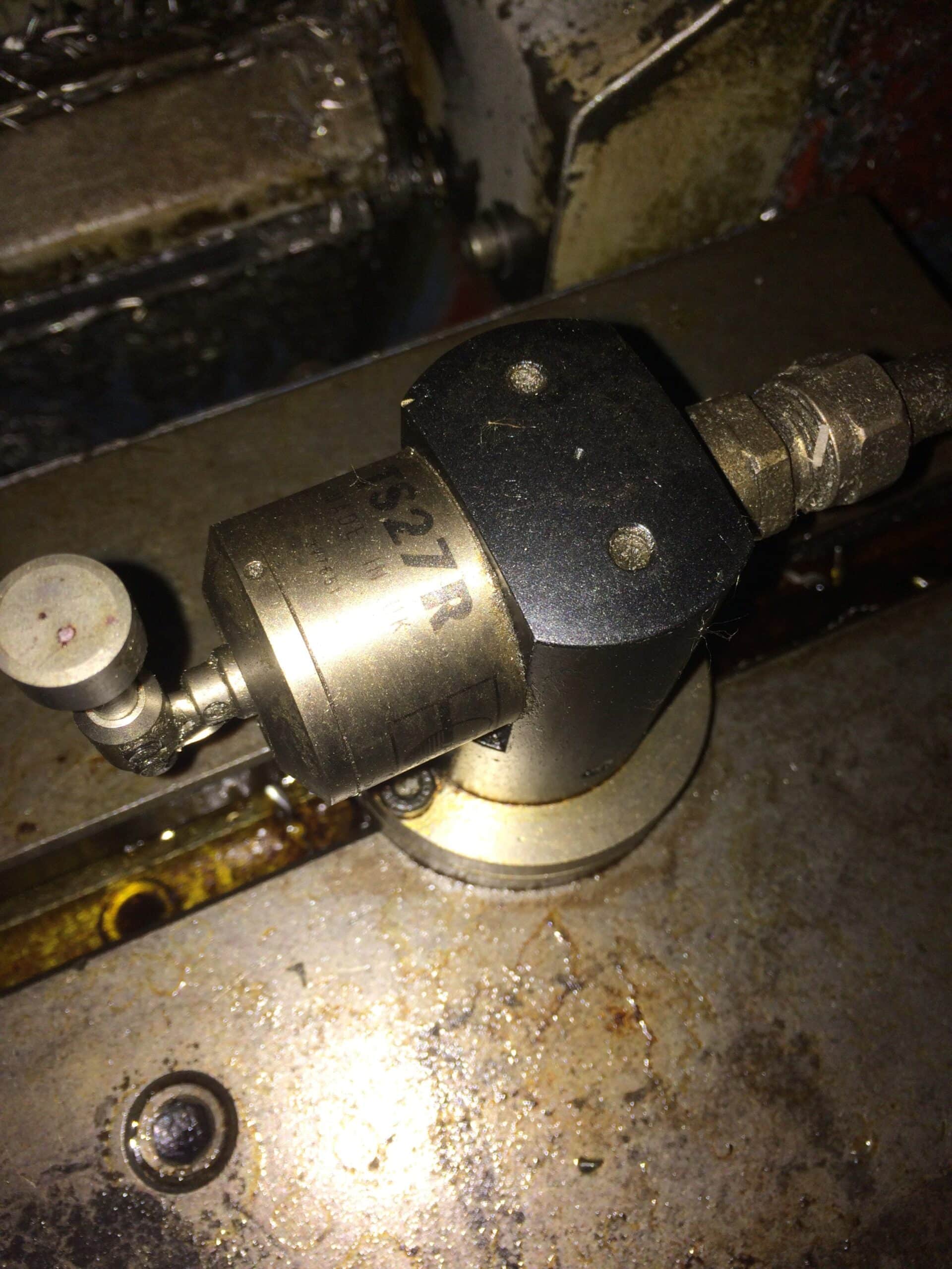 Mazak AJV-18N VMC, 1990 - Tooling included! - Image 5