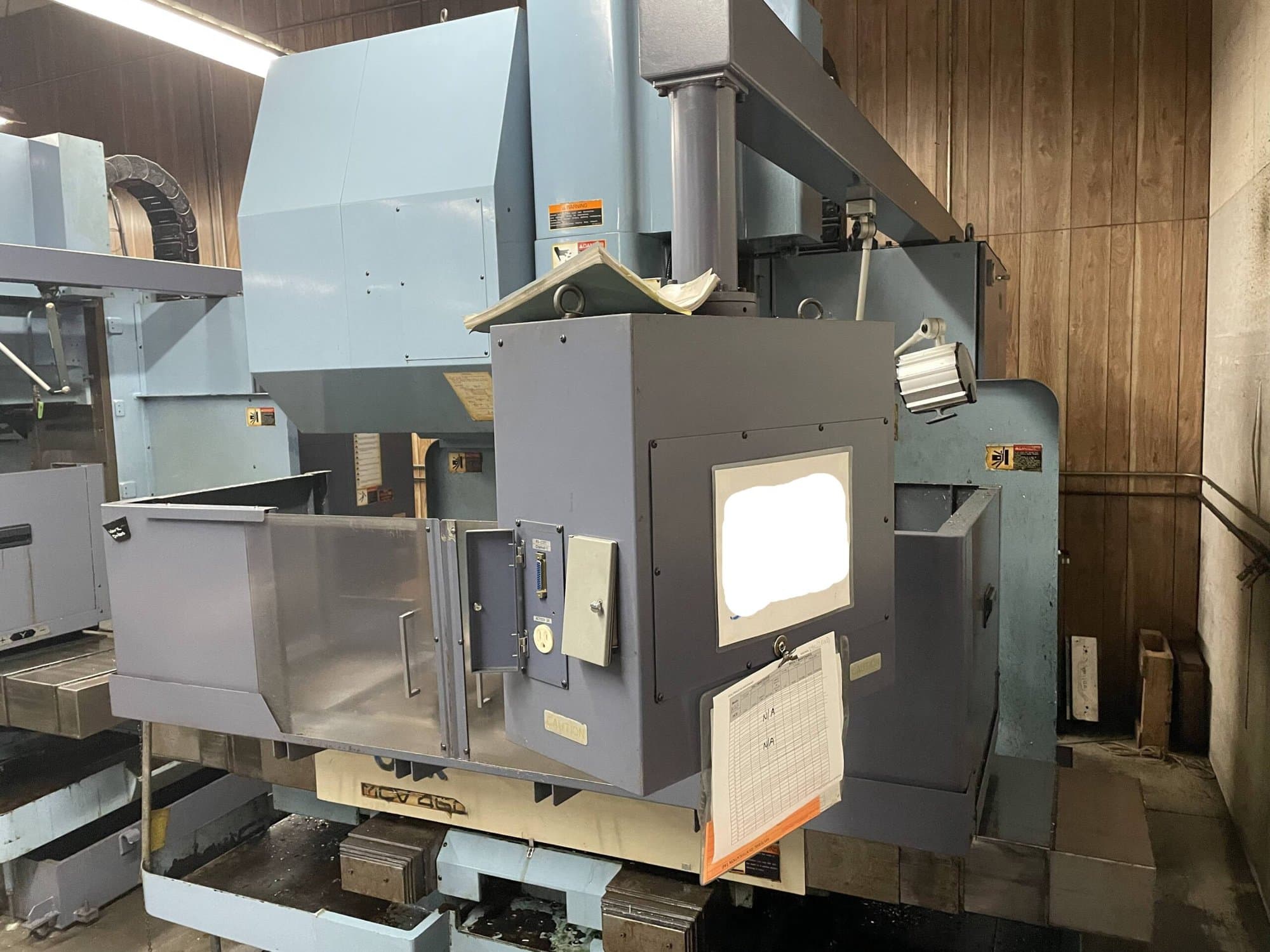 OKK MCV-460 3 Axis Vertical Machining Center, 1998 - Image 2