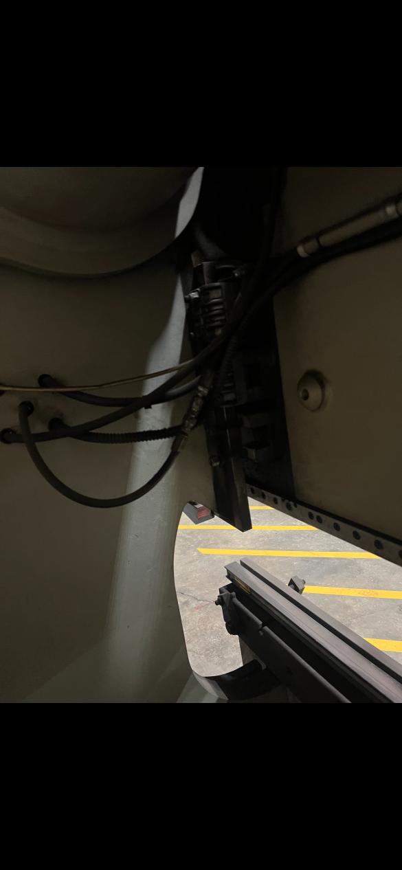 175 Ton x 10' Accurpress 717510 2 - Axis Backgauge, 2009- *Needs Repair - Image 7