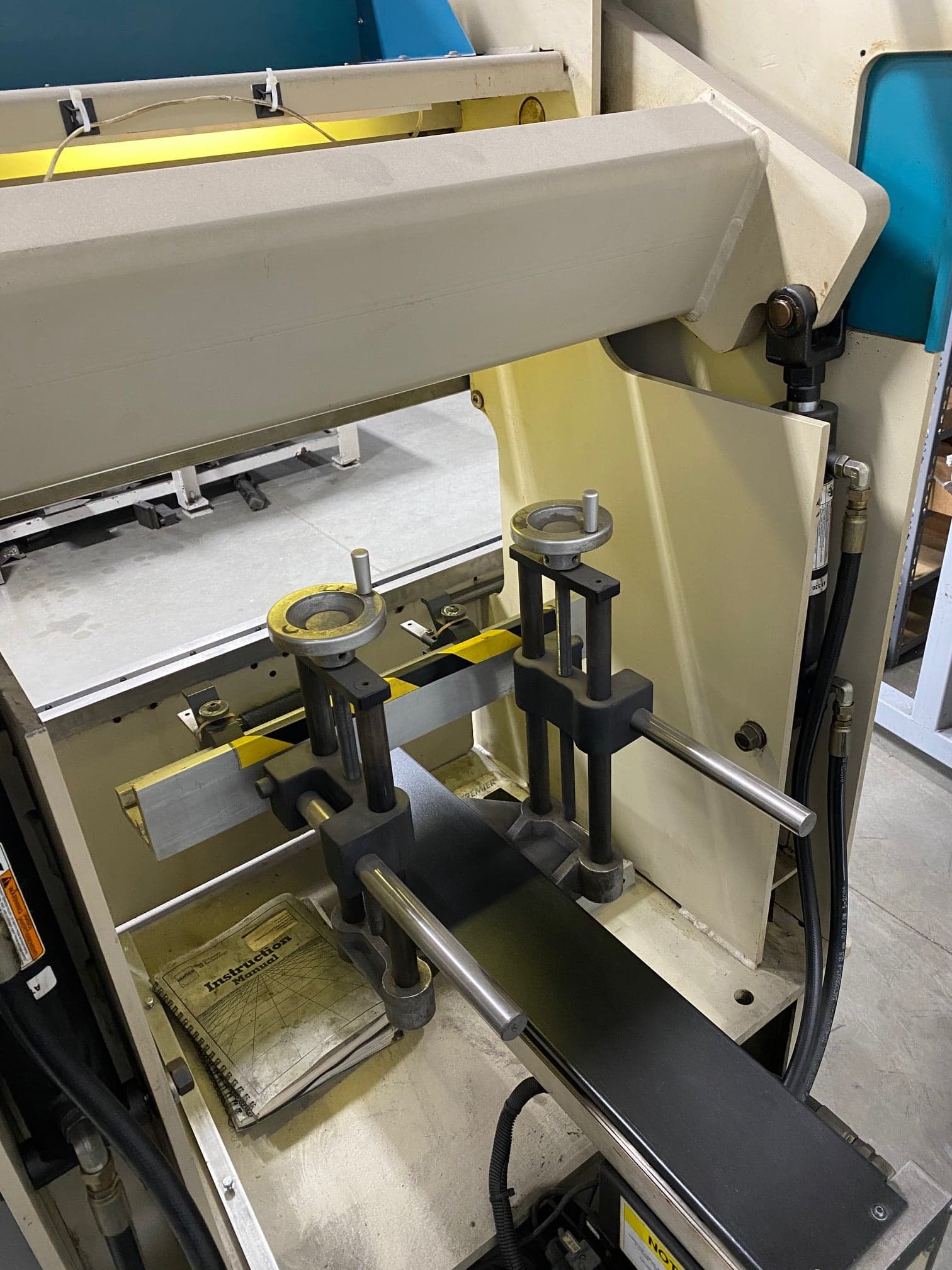 25 Ton X 4' Premier CNC Press Brake, 1999- Hurco Autobend 7 control - Image 6