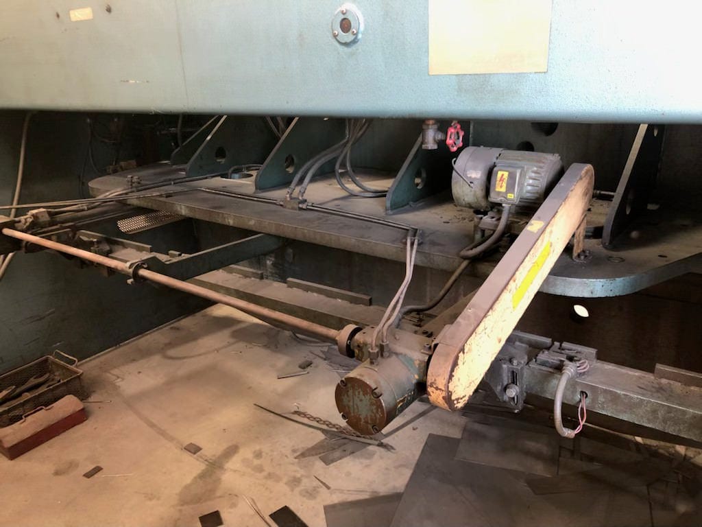 1/2" x 10' Amada H-3013 Shear, 1987 - Image 4