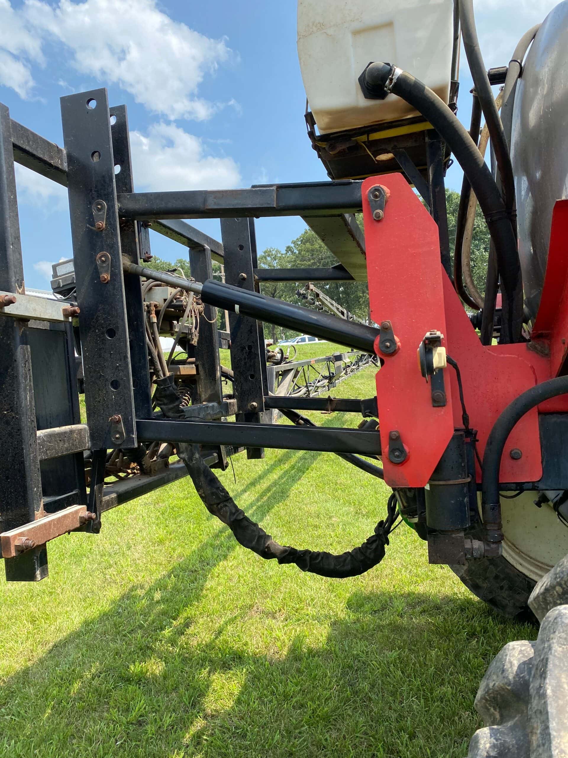 Apache 780 Sprayer, 2002 -1877 hrs. - Image 4