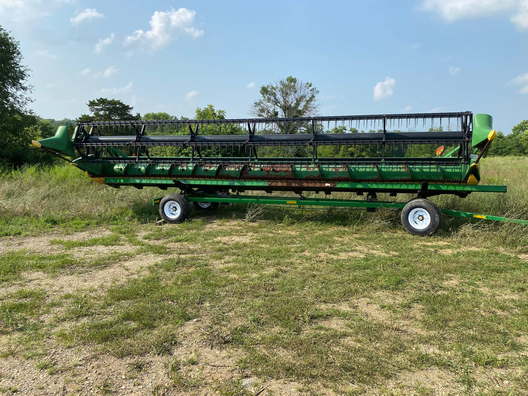 John Deere 630 F Flex Head, 2009 - Used 2 Seasons w/ Trailer - Image 3