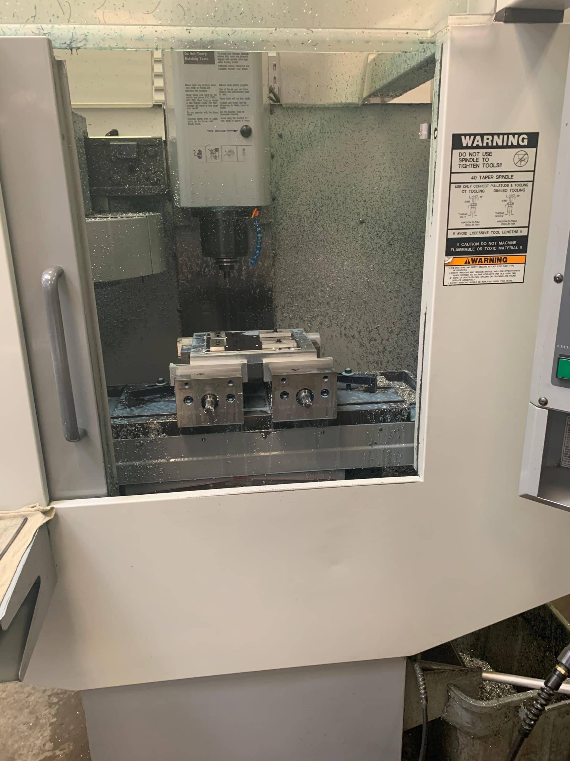 Haas Mini Mill VMC, 2005 - Rigid Tap, Coolant Pump Kit, 6k RPM Vector/brushless, Under Power - Image 2